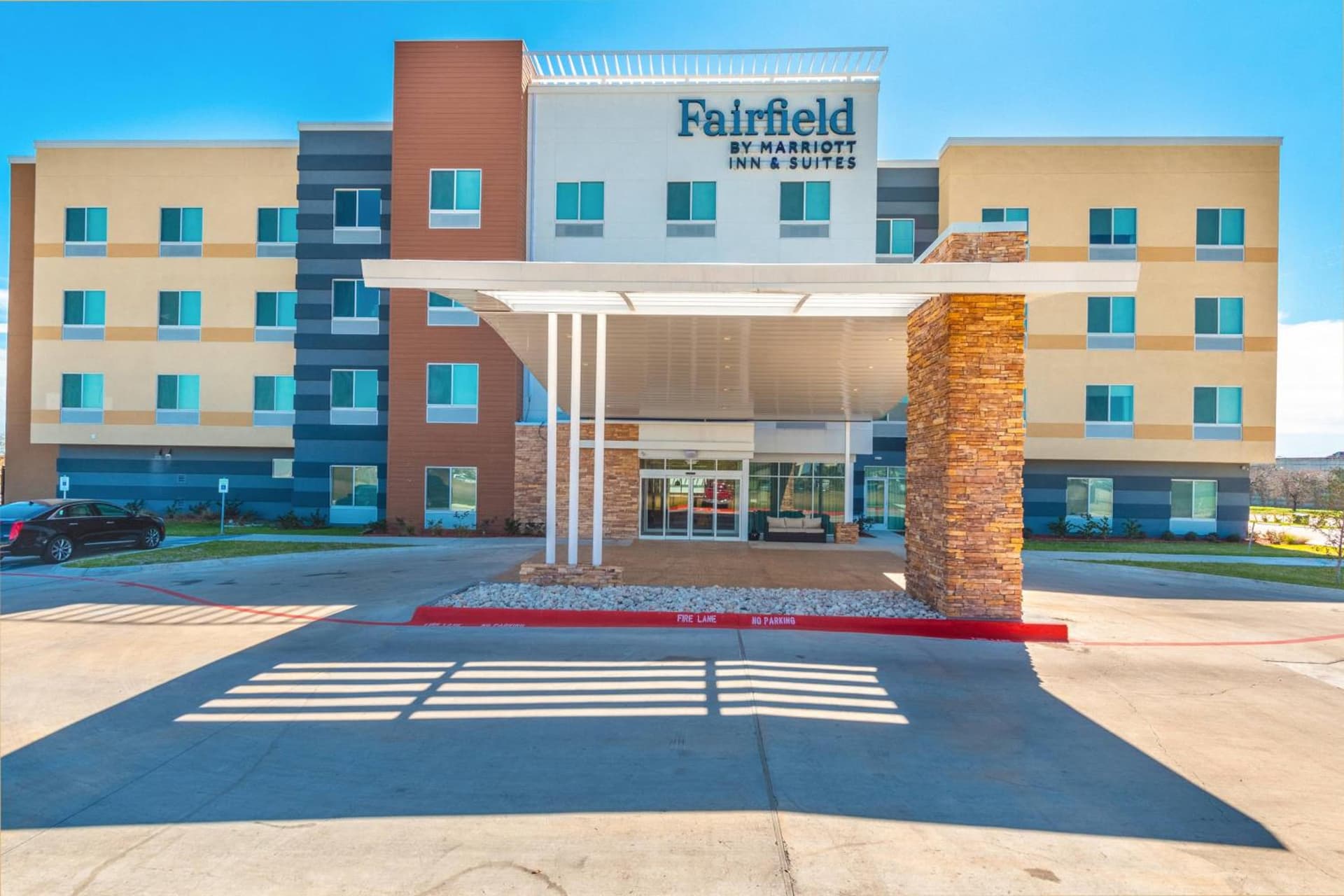 Fairfield Inn & Suites by Marriott Corpus Christi Central interior in Corpus Christi, TX — gallery photo 2