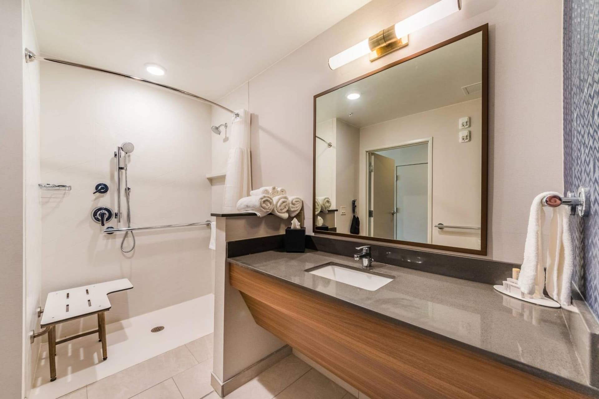 Fairfield Inn & Suites by Marriott Corpus Christi Central gallery photo in Corpus Christi, TX — image 12