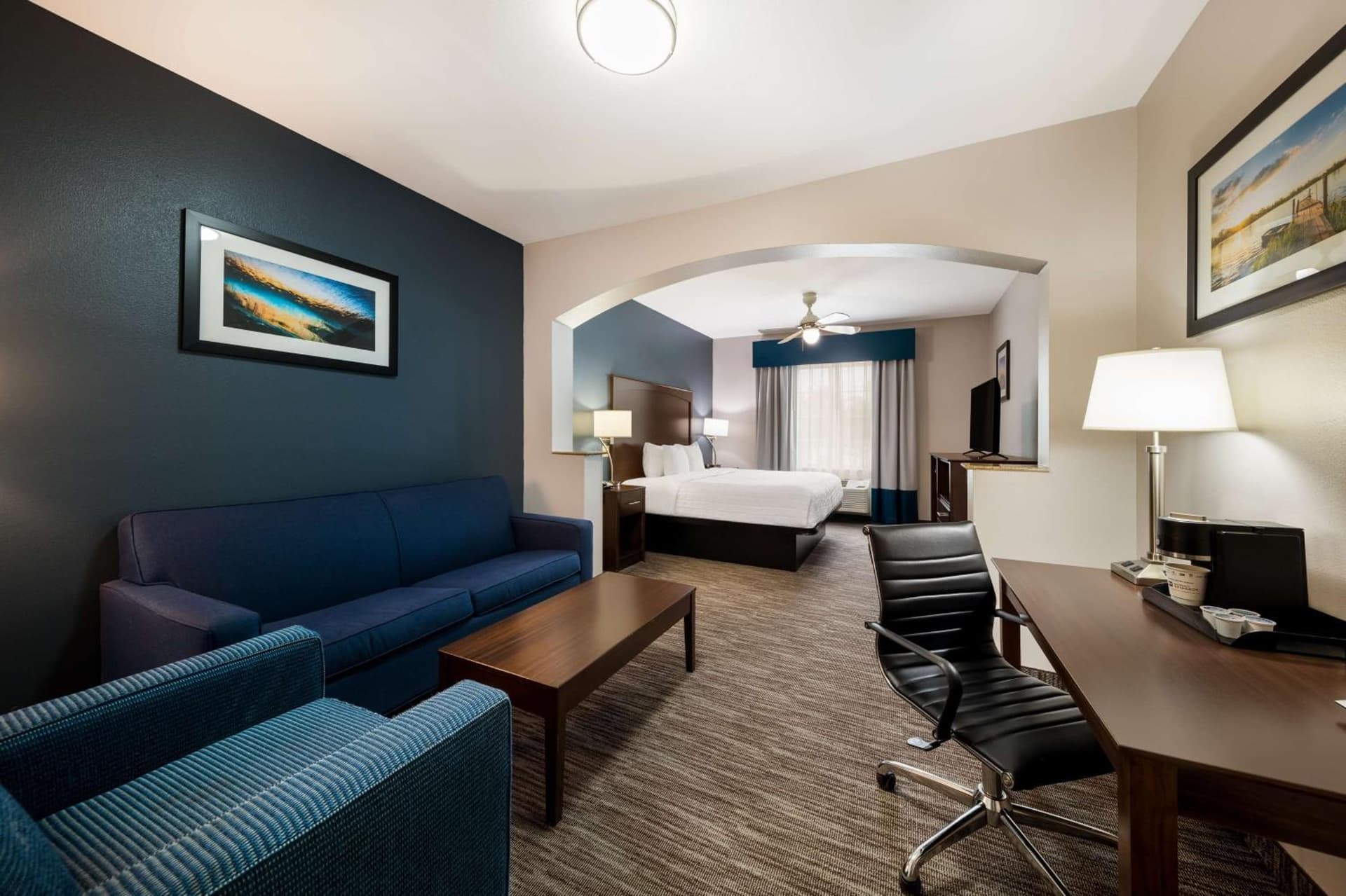 Best Western Plus Lake Dallas Inn & Suites gallery photo in Lake Dallas, TX — image 6