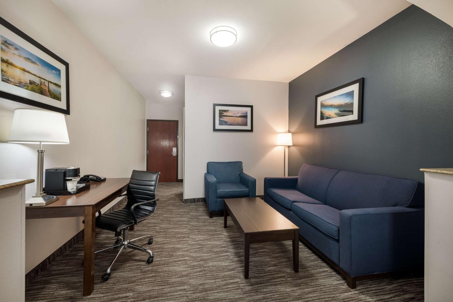 Best Western Plus Lake Dallas Inn & Suites gallery photo in Lake Dallas, TX — image 23