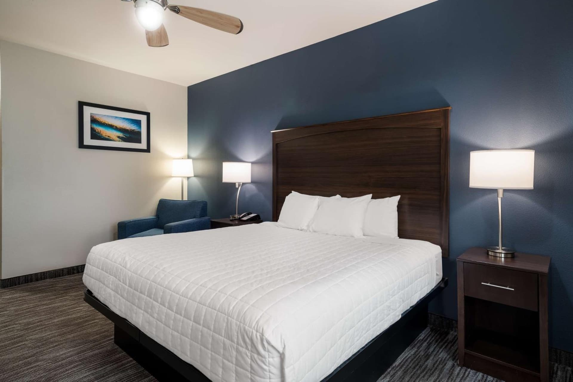 Best Western Plus Lake Dallas Inn & Suites gallery photo in Lake Dallas, TX — image 11