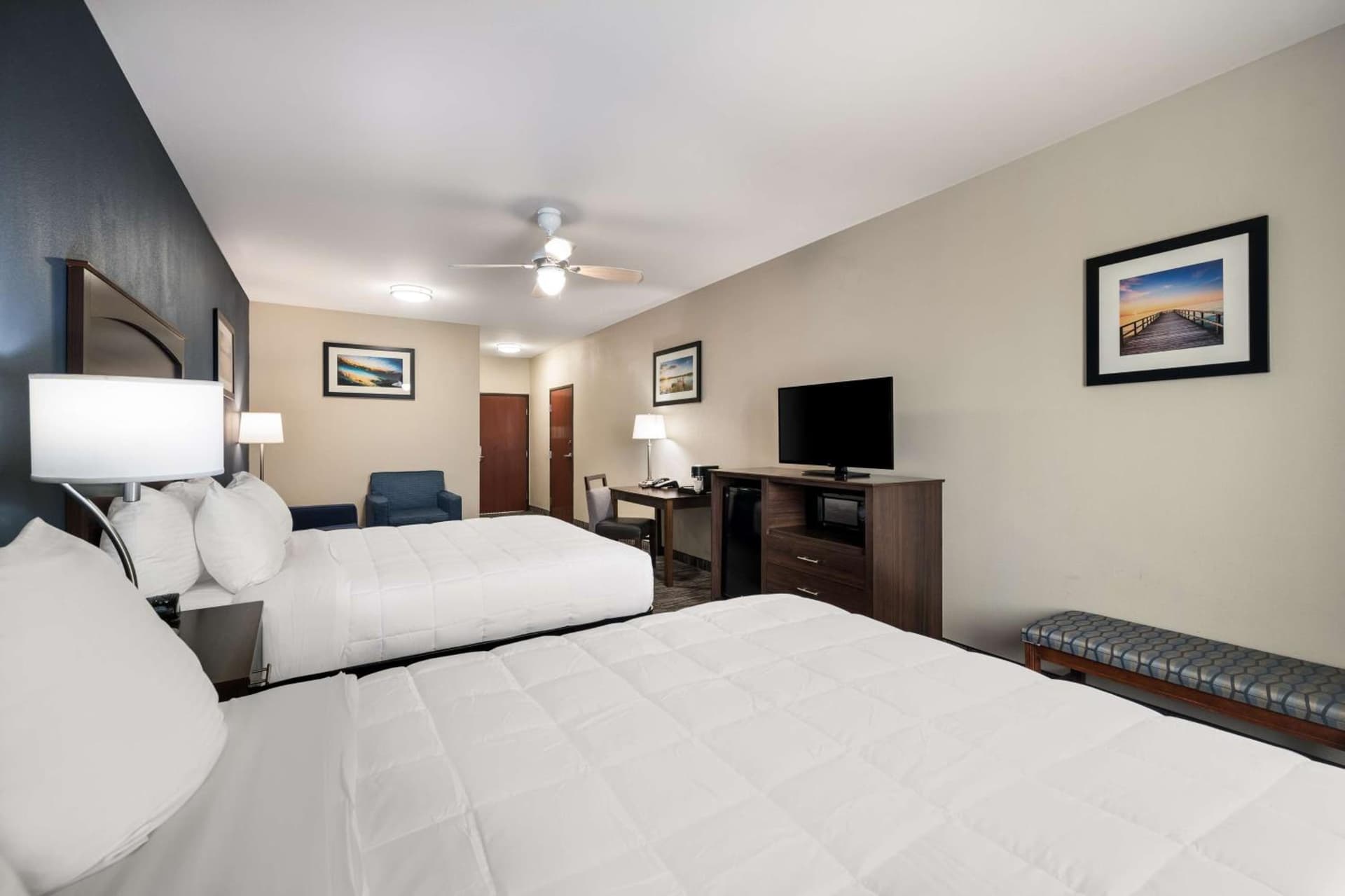 Best Western Plus Lake Dallas Inn & Suites gallery photo in Lake Dallas, TX — image 22