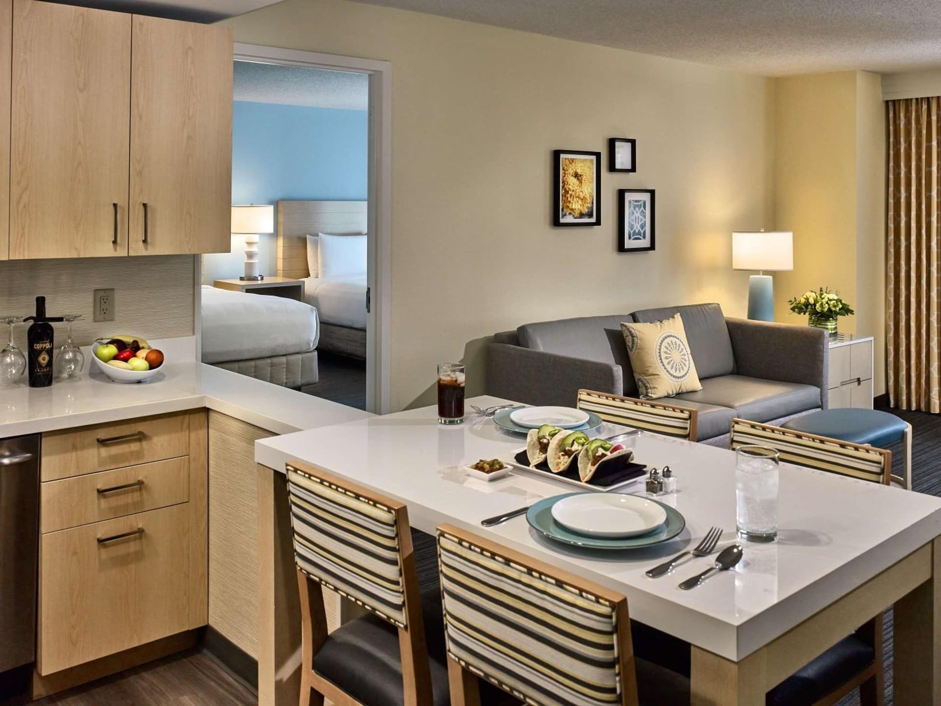Sonesta ES Suites New Orleans Downtown gallery photo in New Orleans, LA — image 14