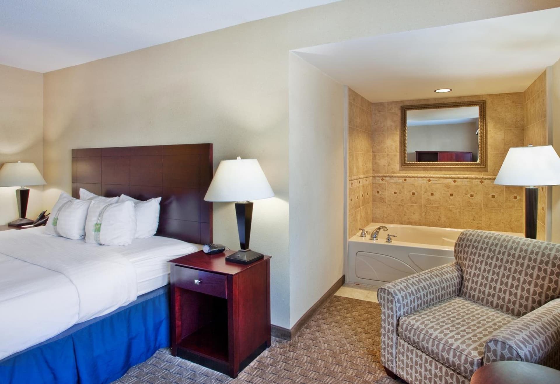 Holiday Inn Augusta West I-20 by IHG interior in Augusta, GA — gallery photo 2