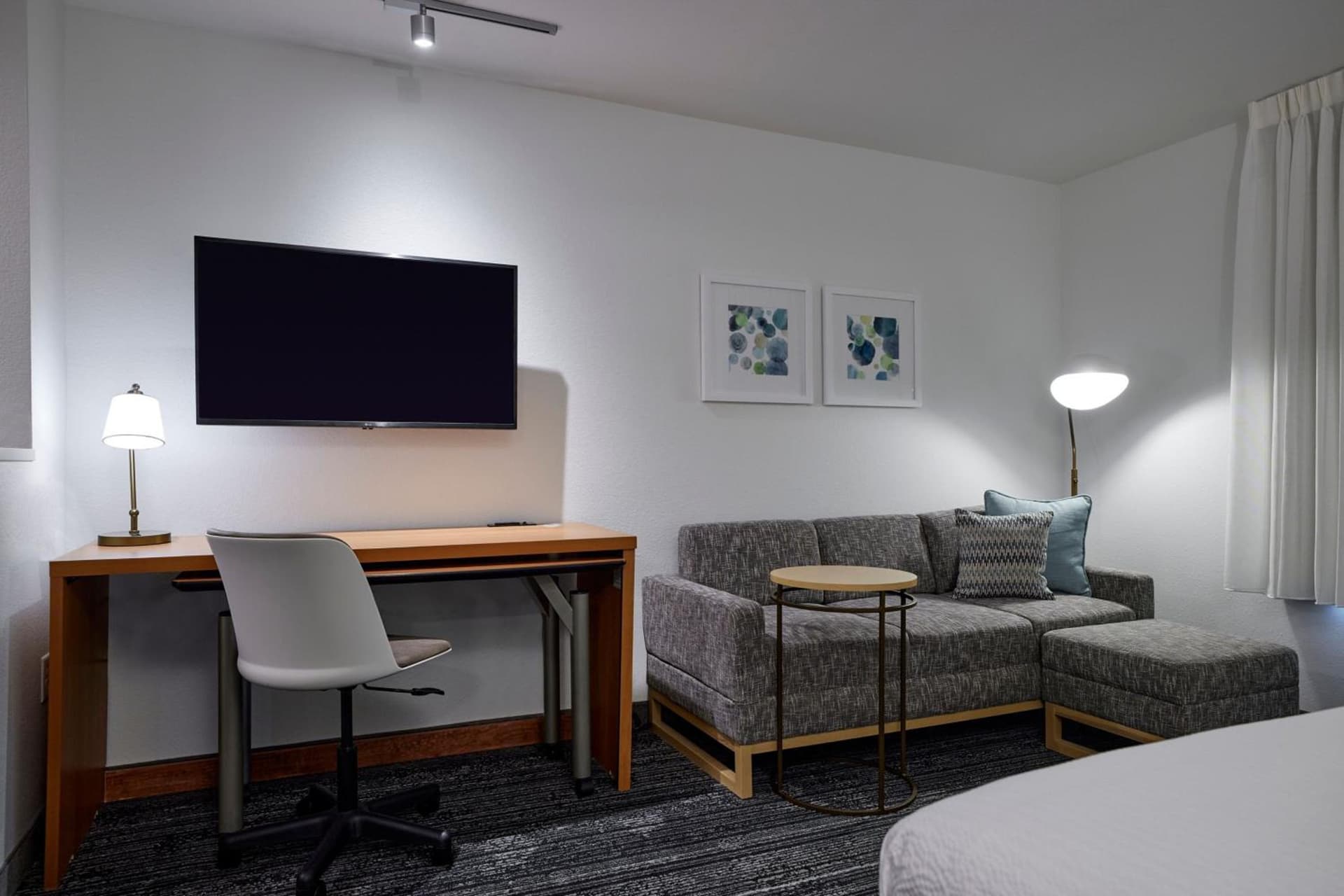 TownePlace Suites Medford property views in Medford, OR — gallery photo 3