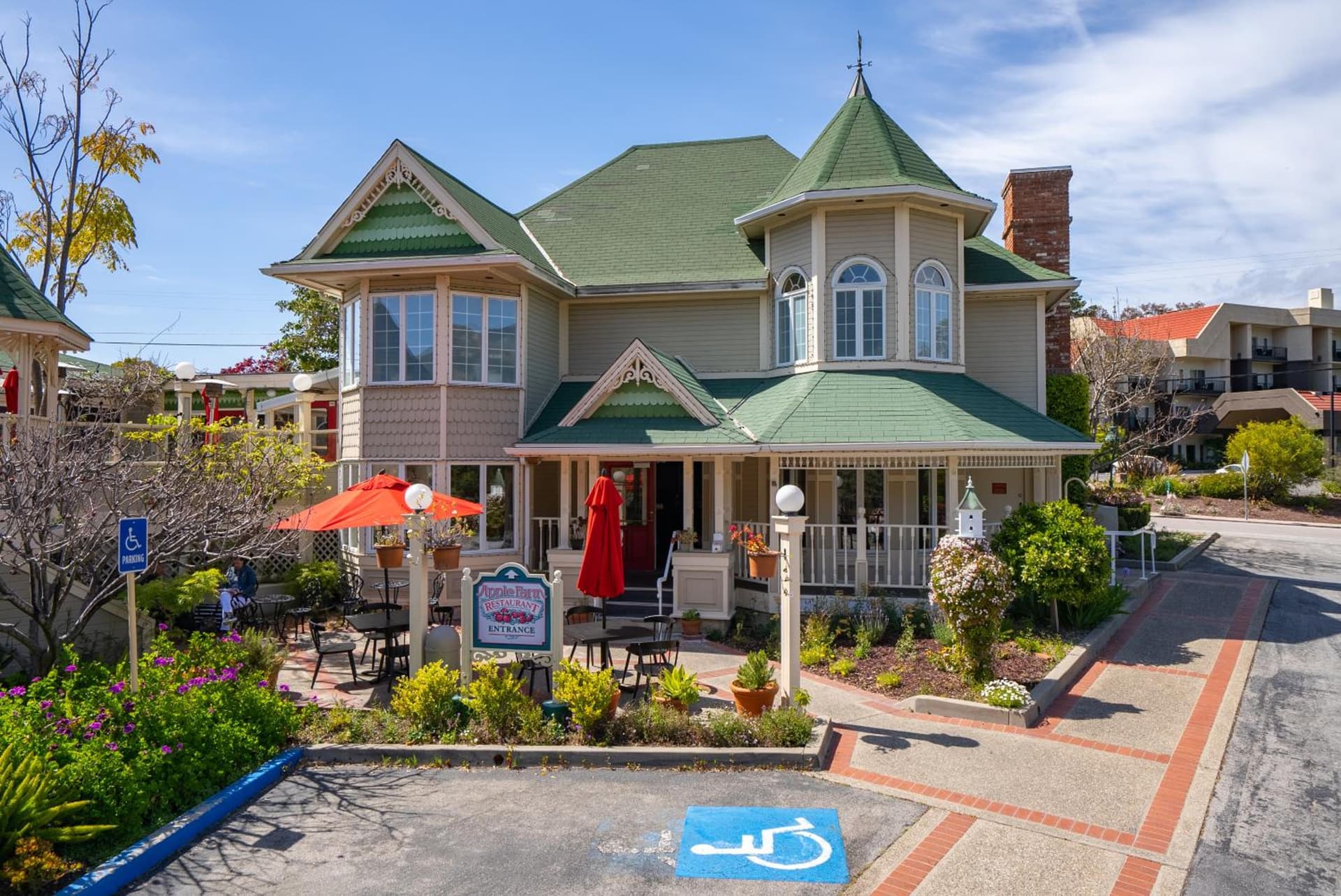 Apple Farm Inn gallery photo in San Luis Obispo, CA — image 43