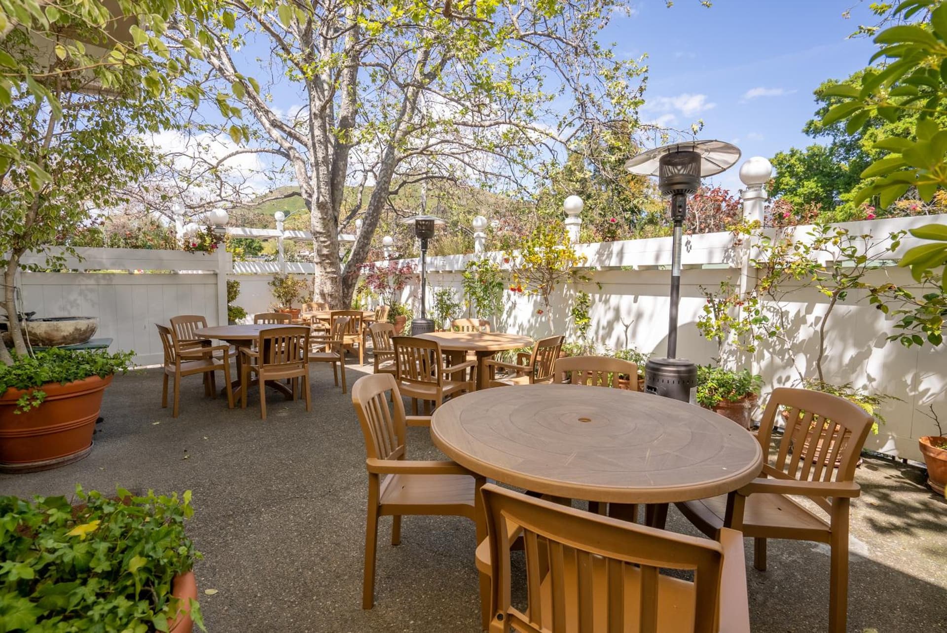 Apple Farm Inn gallery photo in San Luis Obispo, CA — image 44
