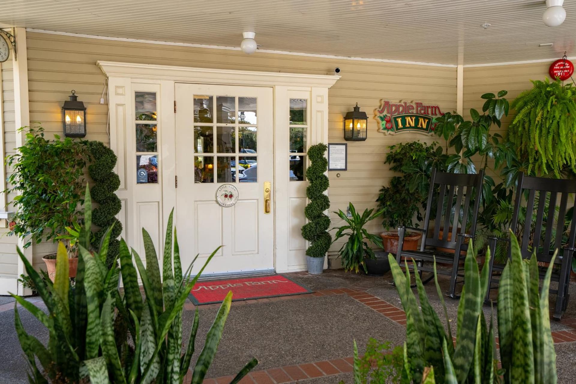 Apple Farm Inn gallery photo in San Luis Obispo, CA — image 41