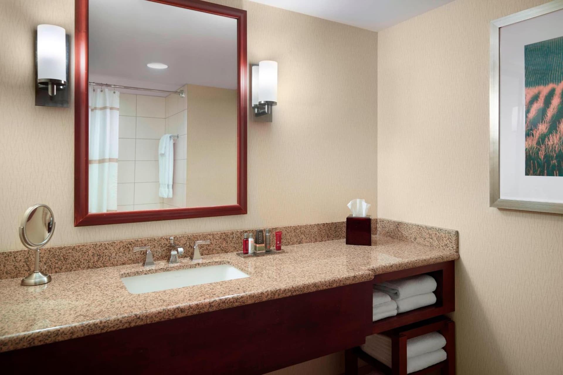 Marriott Bloomington Normal Hotel and Conference Center gallery photo in Bloomington, IL — image 42