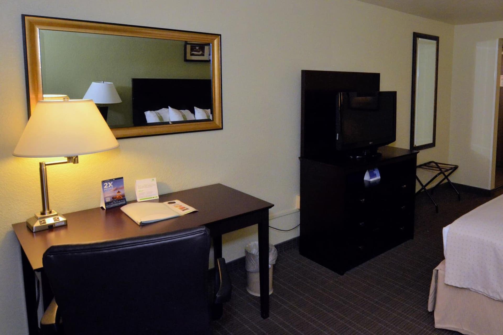 Holiday Inn - Fort Myers - Downtown Area by IHG gallery photo in Fort Myers, FL — image 26