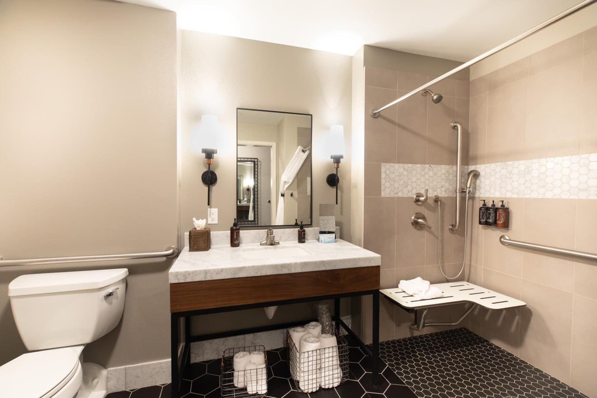 Oxford Suites Paso Robles gallery photo in Paso Robles, CA — image 28