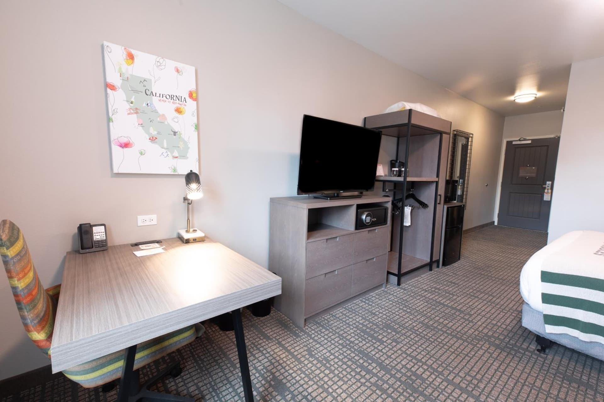 Oxford Suites Paso Robles gallery photo in Paso Robles, CA — image 8