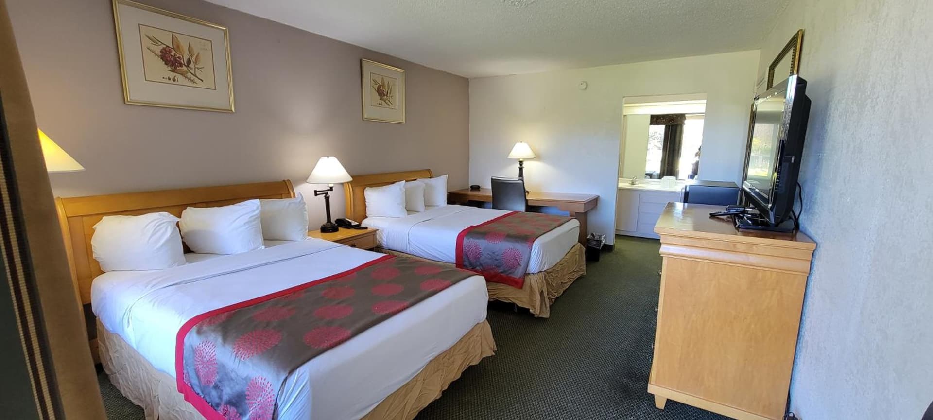 Ramada by Wyndham & Suites Warner Robins gallery photo in Warner Robins, GA — image 46