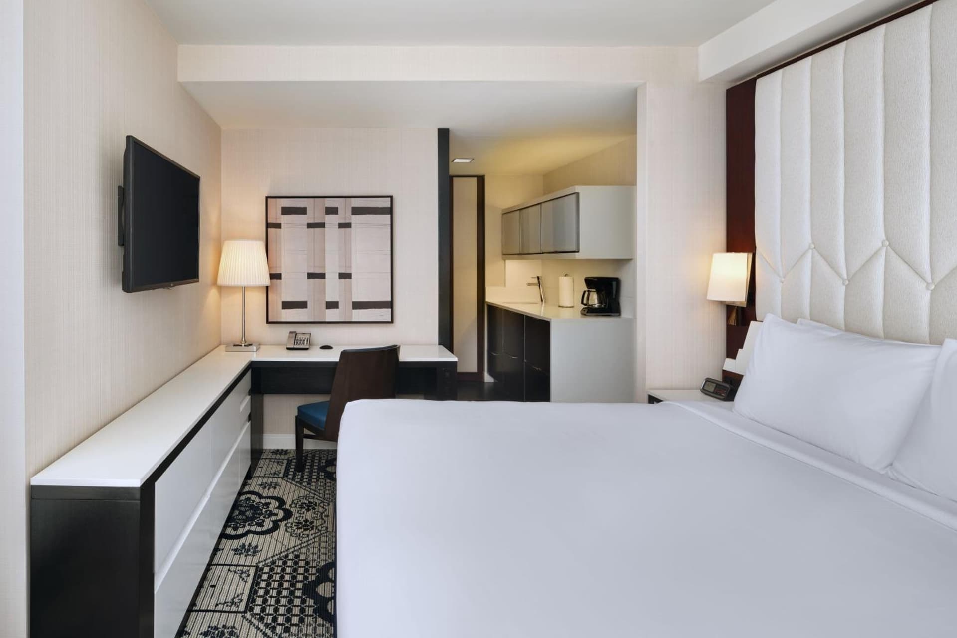 Residence Inn by Marriott New York Manhattan/Central Park gallery photo in New York, NY — image 15