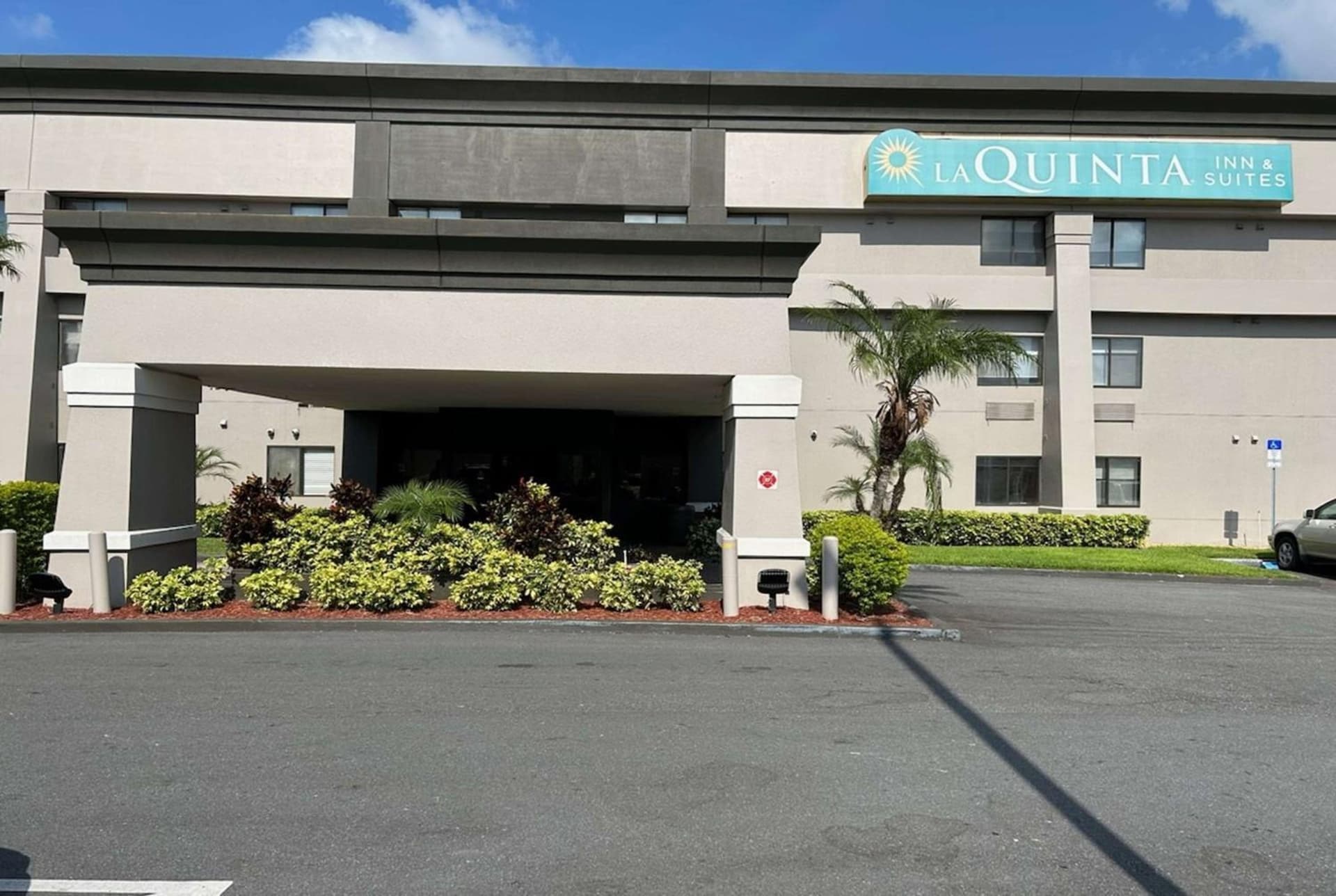 Baymont by Wyndham Orlando South featured exterior or lobby in Orlando, FL — similar hotel