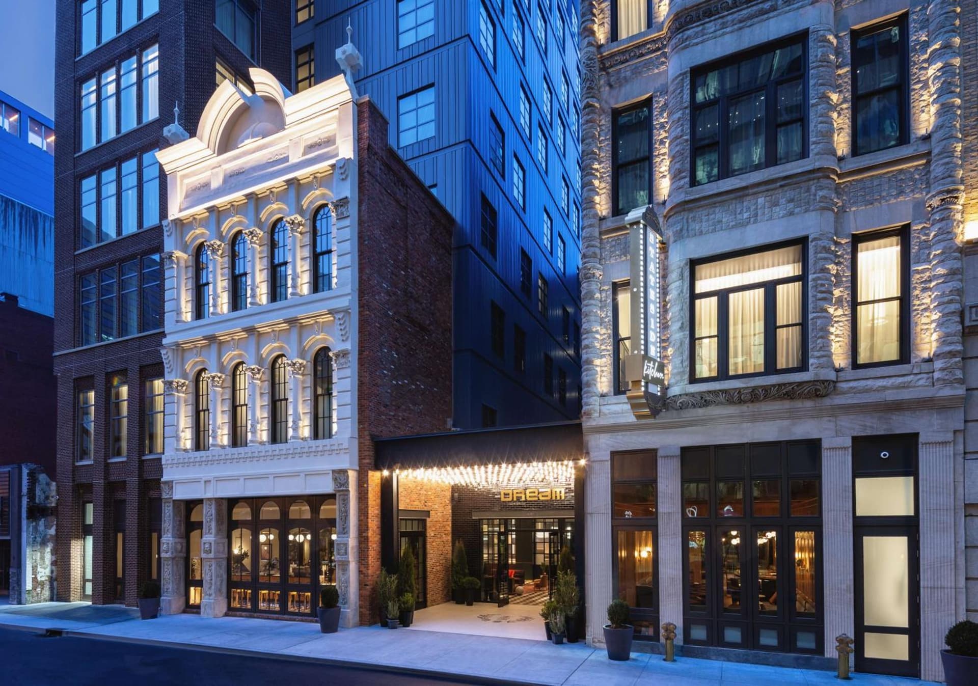 Dream Nashville, by Hyatt interior in Nashville, TN — gallery photo 2