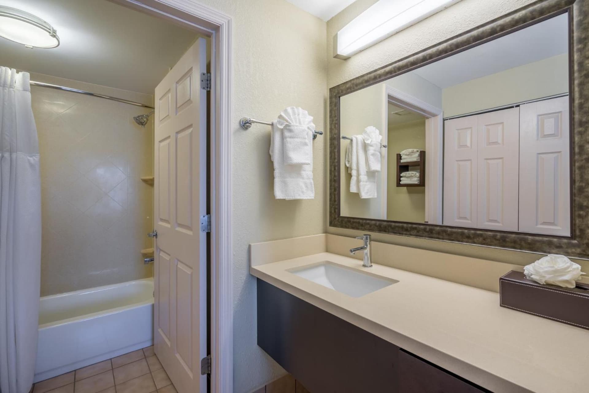 Staybridge Suites Wilmington - Brandywine Valley by IHG gallery photo in Glen Mills, PA — image 32