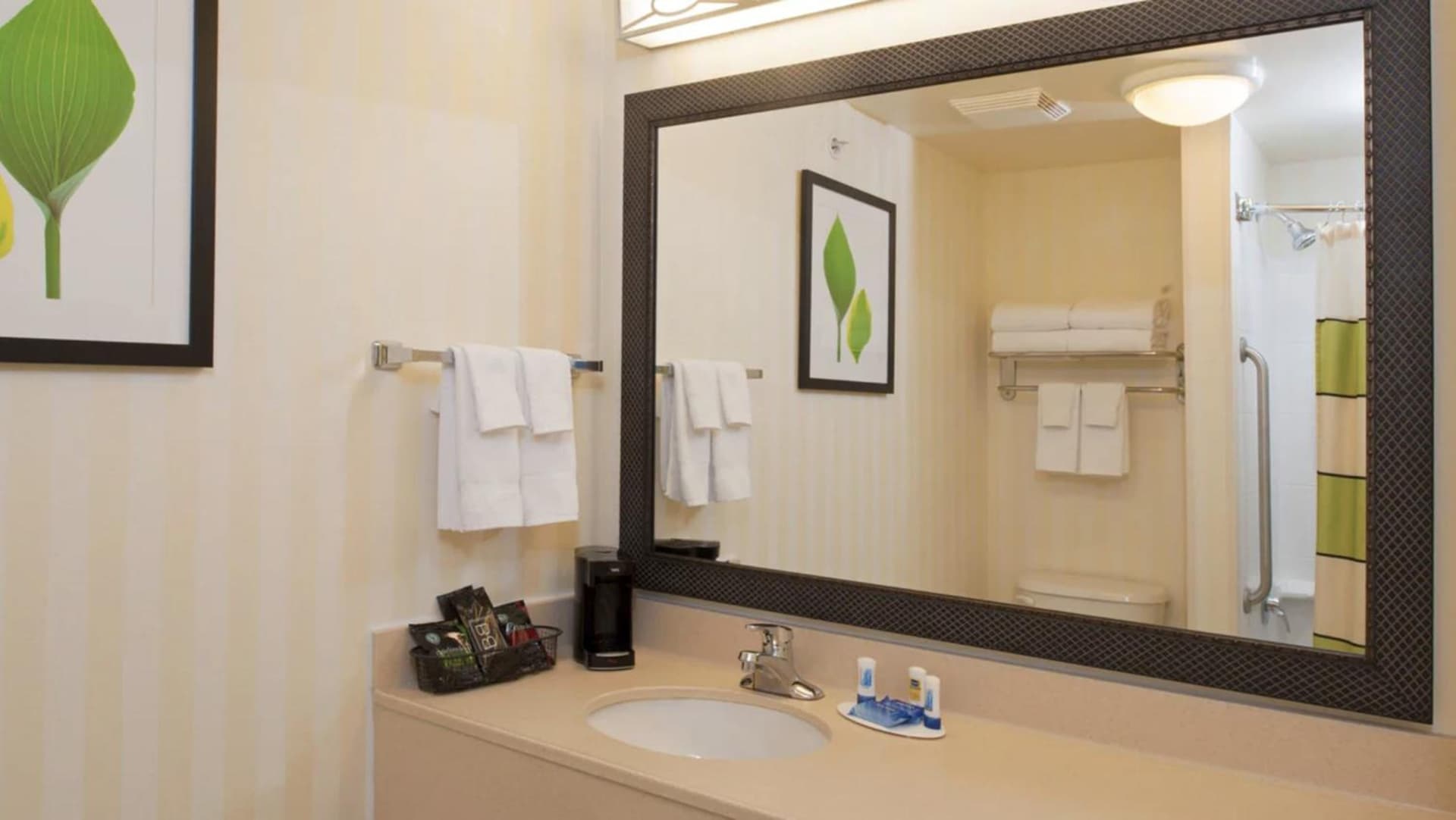 Fairfield Inn & Suites by Marriott Muskegon Norton Shores gallery photo in Norton Shores, MI — image 25