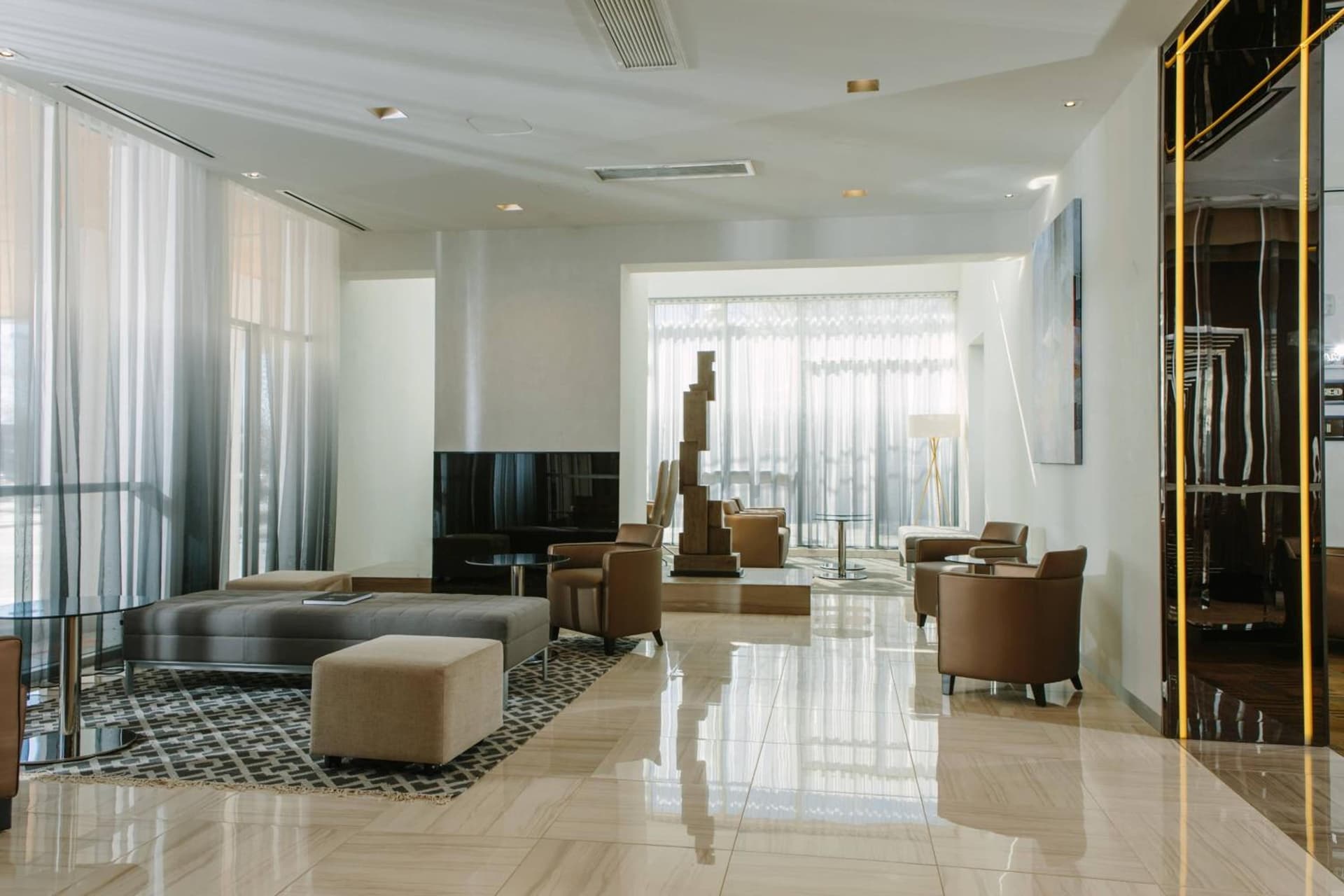 AC Hotel Kansas City Plaza interior in Kansas City, MO — gallery photo 2