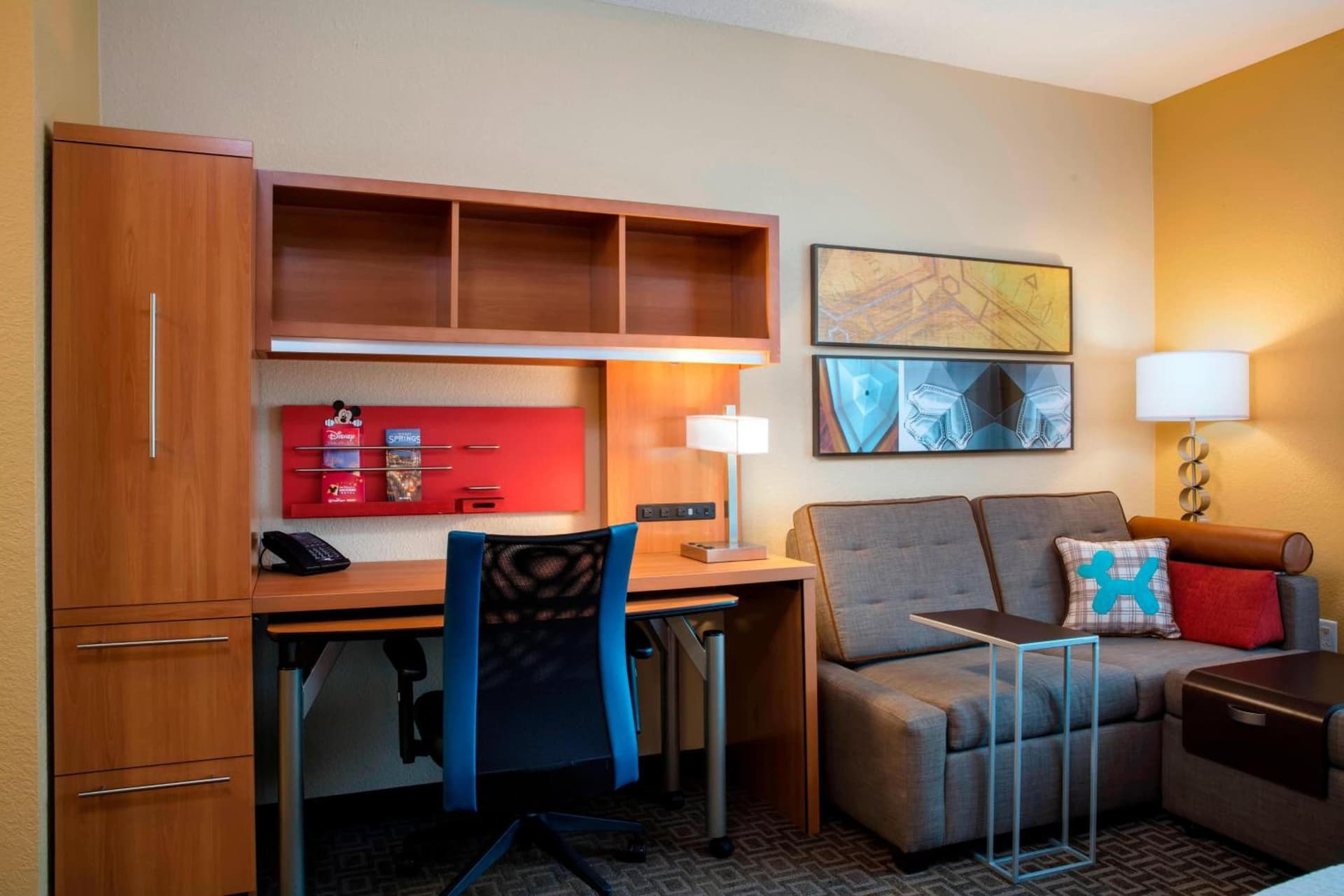 TownePlace Suites Orlando at FLAMINGO CROSSINGS Town Center, Western Entrance gallery photo in Orlando, FL — image 58