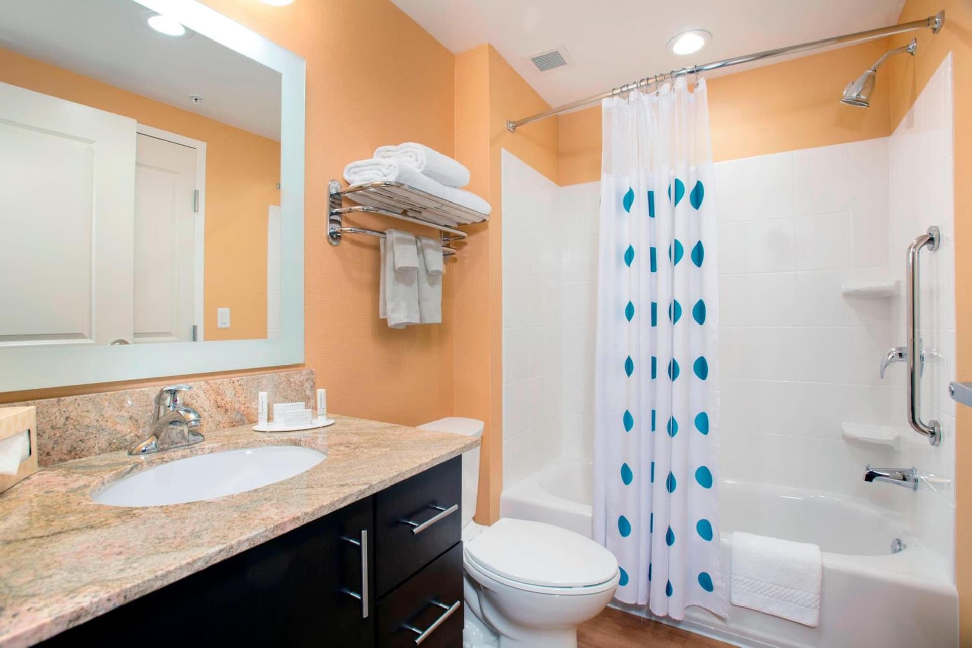 TownePlace Suites Orlando at FLAMINGO CROSSINGS Town Center, Western Entrance gallery photo in Orlando, FL — image 4