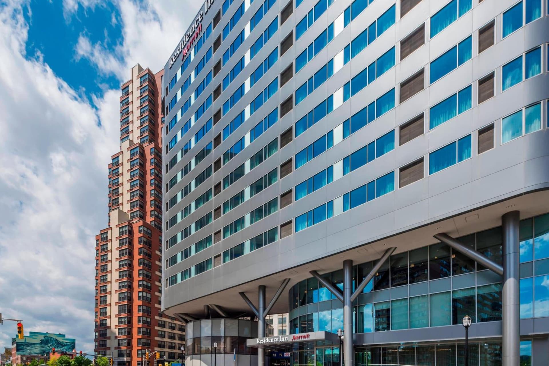 Residence Inn by Marriott Jersey City gallery photo in Jersey City, NJ — image 17