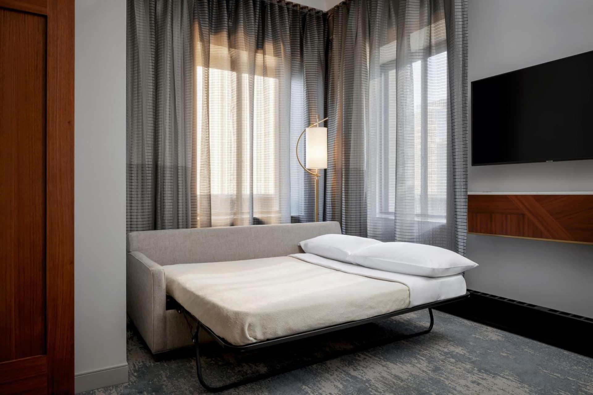 Rand Tower Hotel, Minneapolis, a Tribute Portfolio Hotel gallery photo in Minneapolis, MN — image 44