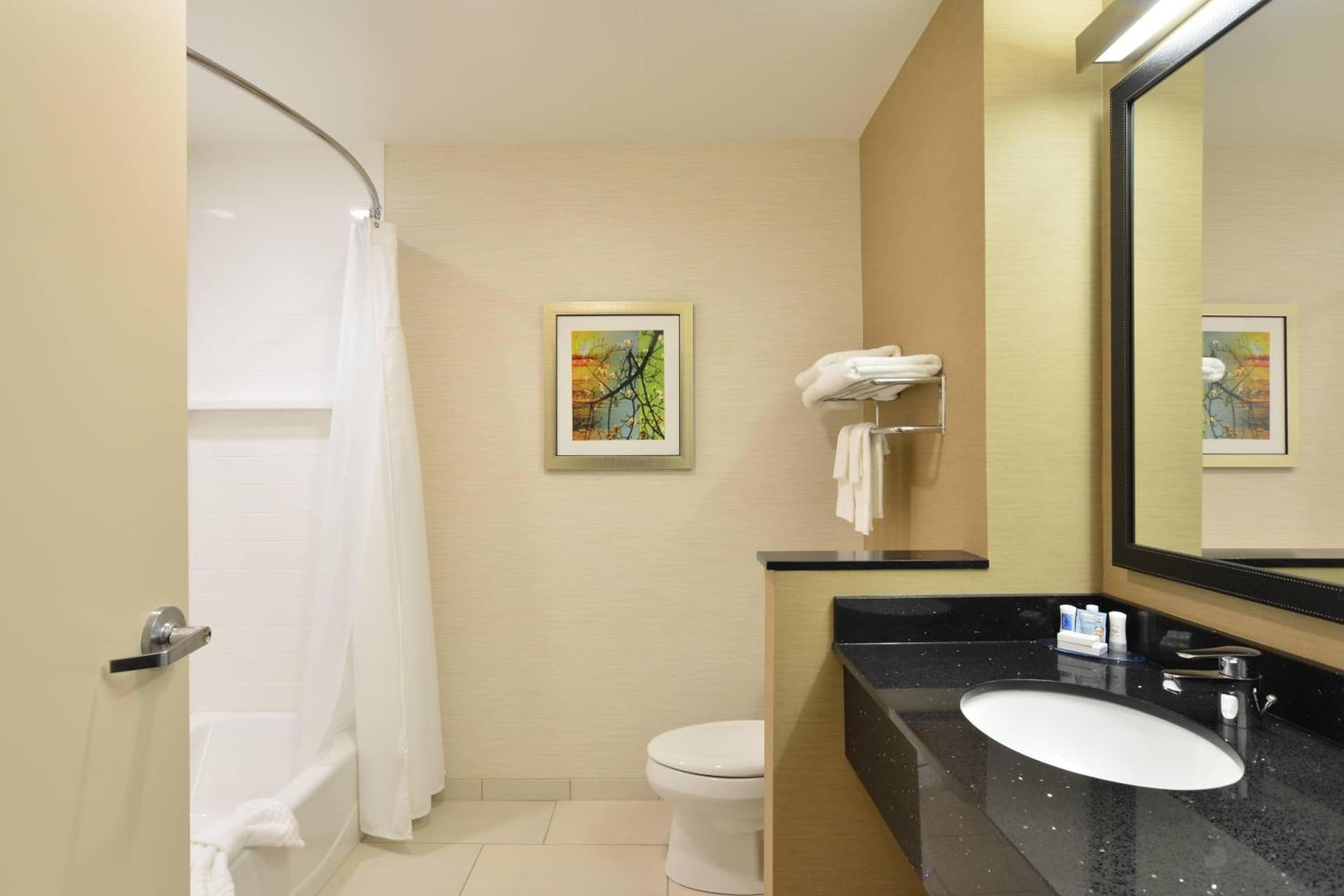 Fairfield Inn & Suites by Marriott Eau Claire/Chippewa Falls gallery photo in Eau Claire, WI — image 22