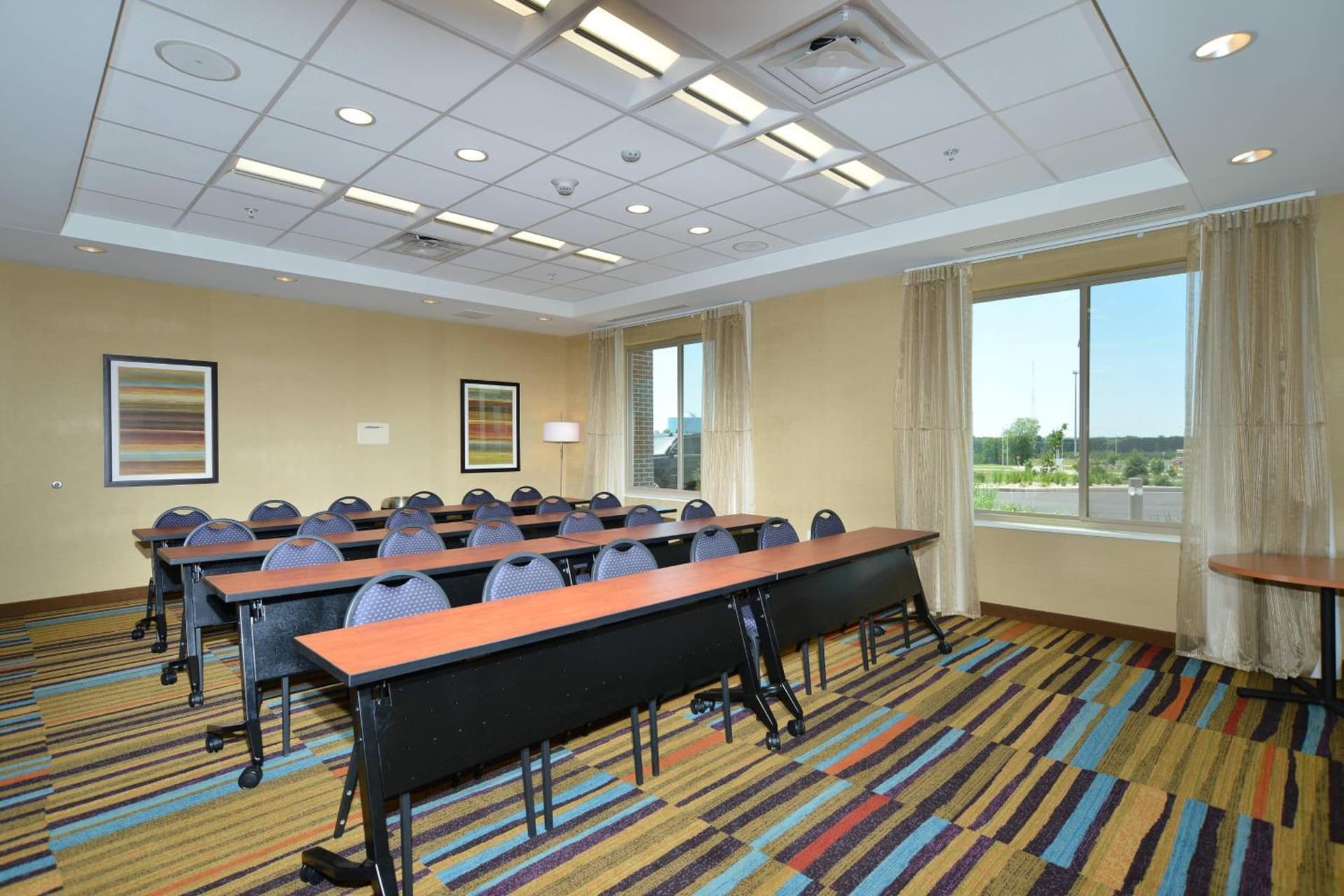 Fairfield Inn & Suites by Marriott Eau Claire/Chippewa Falls gallery photo in Eau Claire, WI — image 5