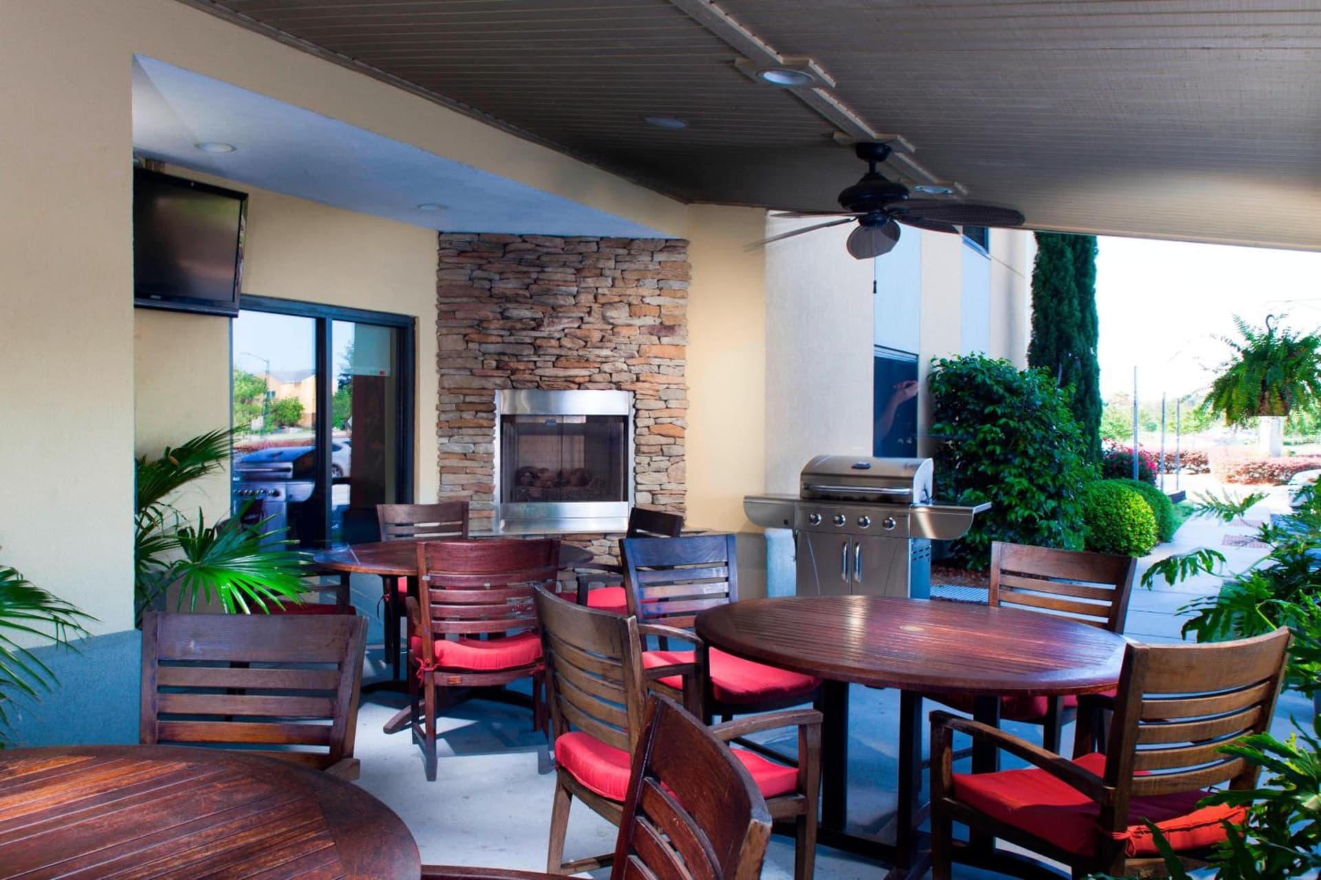 TownePlace Suites by Marriott Savannah Airport property views in Savannah, GA — gallery photo 3