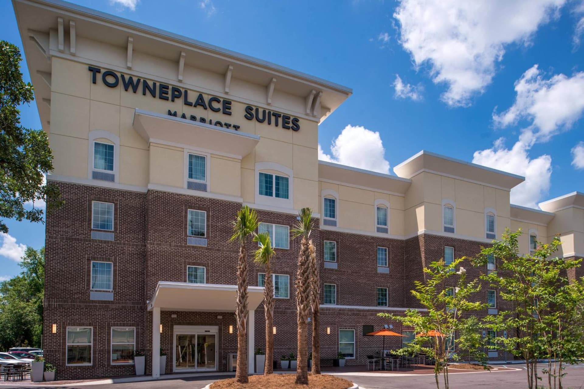 TownePlace Suites by Marriott Charleston-West Ashley featured exterior or lobby in Charleston, SC — similar hotel
