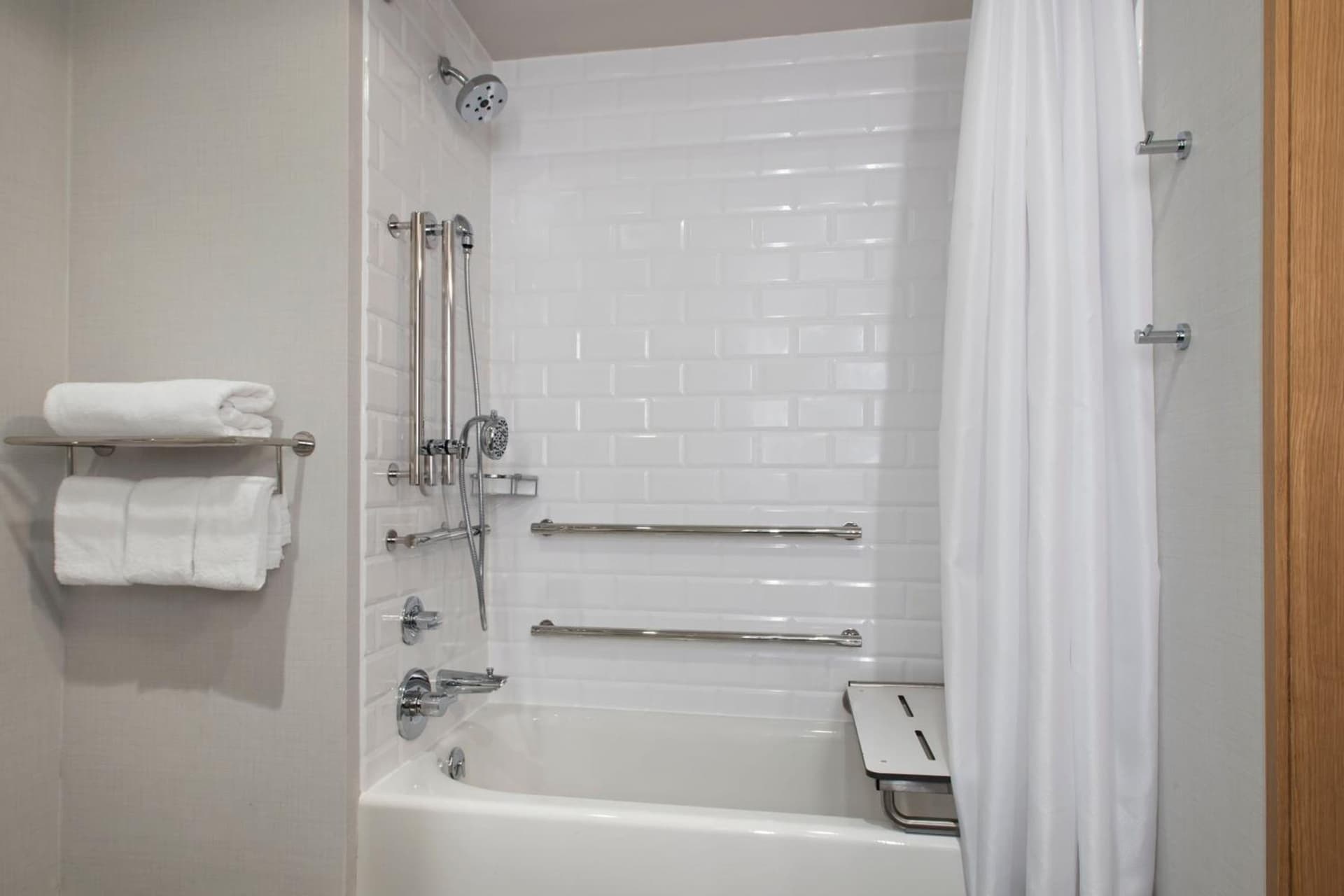 Four Points by Sheraton Albany gallery photo in Albany, NY — image 13