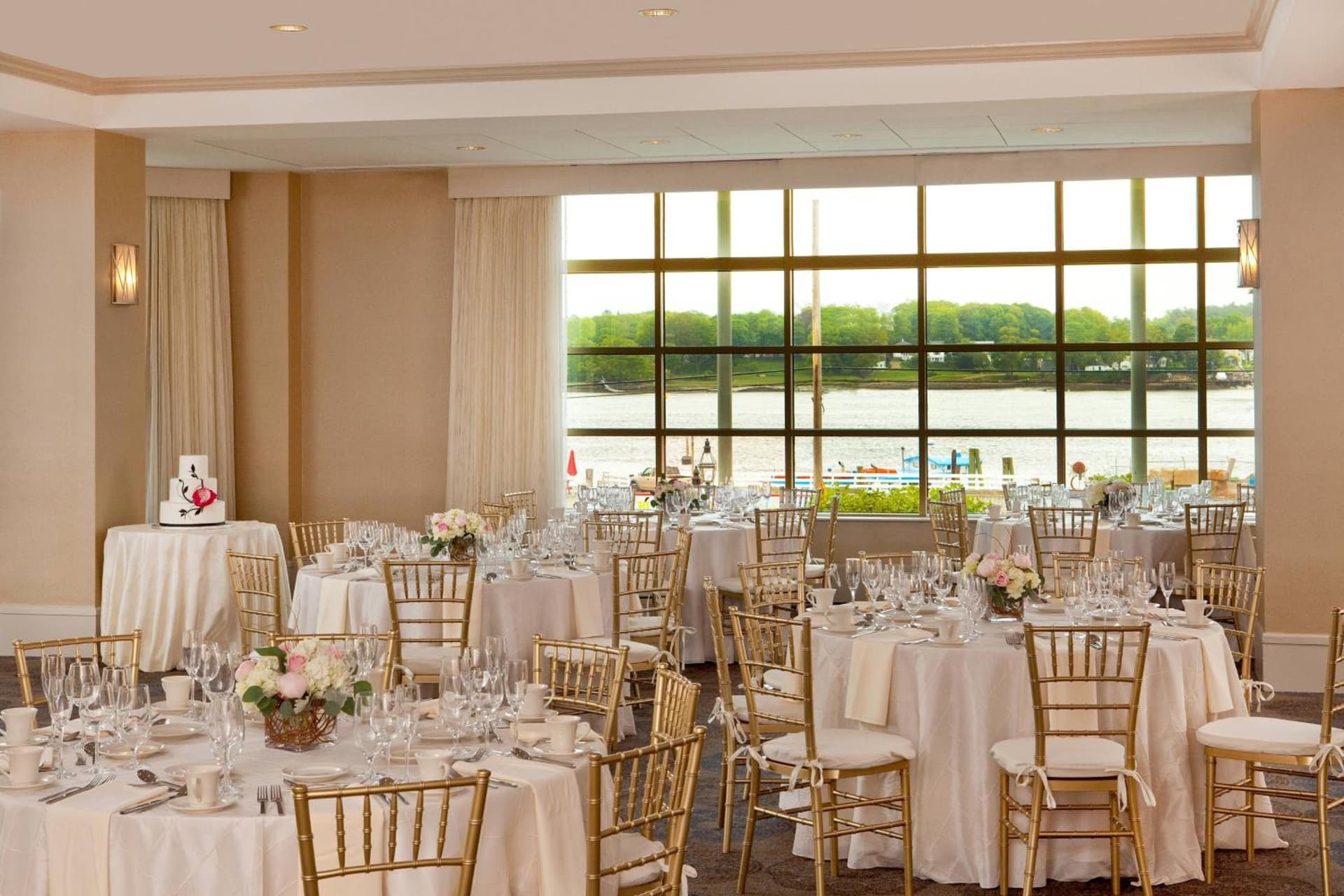 Sheraton Portsmouth Harborside Hotel gallery photo in Portsmouth, NH — image 7
