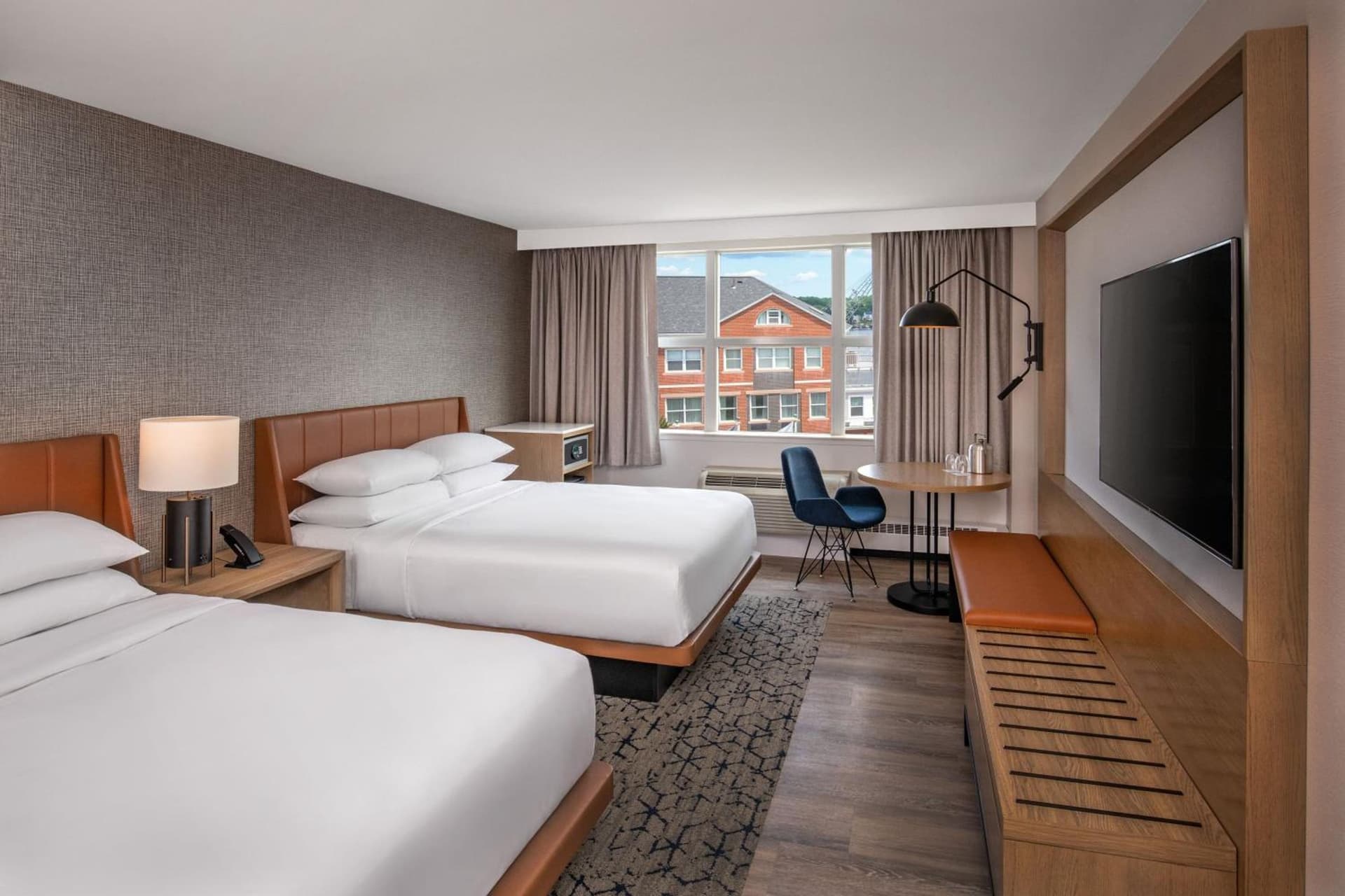 Sheraton Portsmouth Harborside Hotel interior in Portsmouth, NH — gallery photo 2