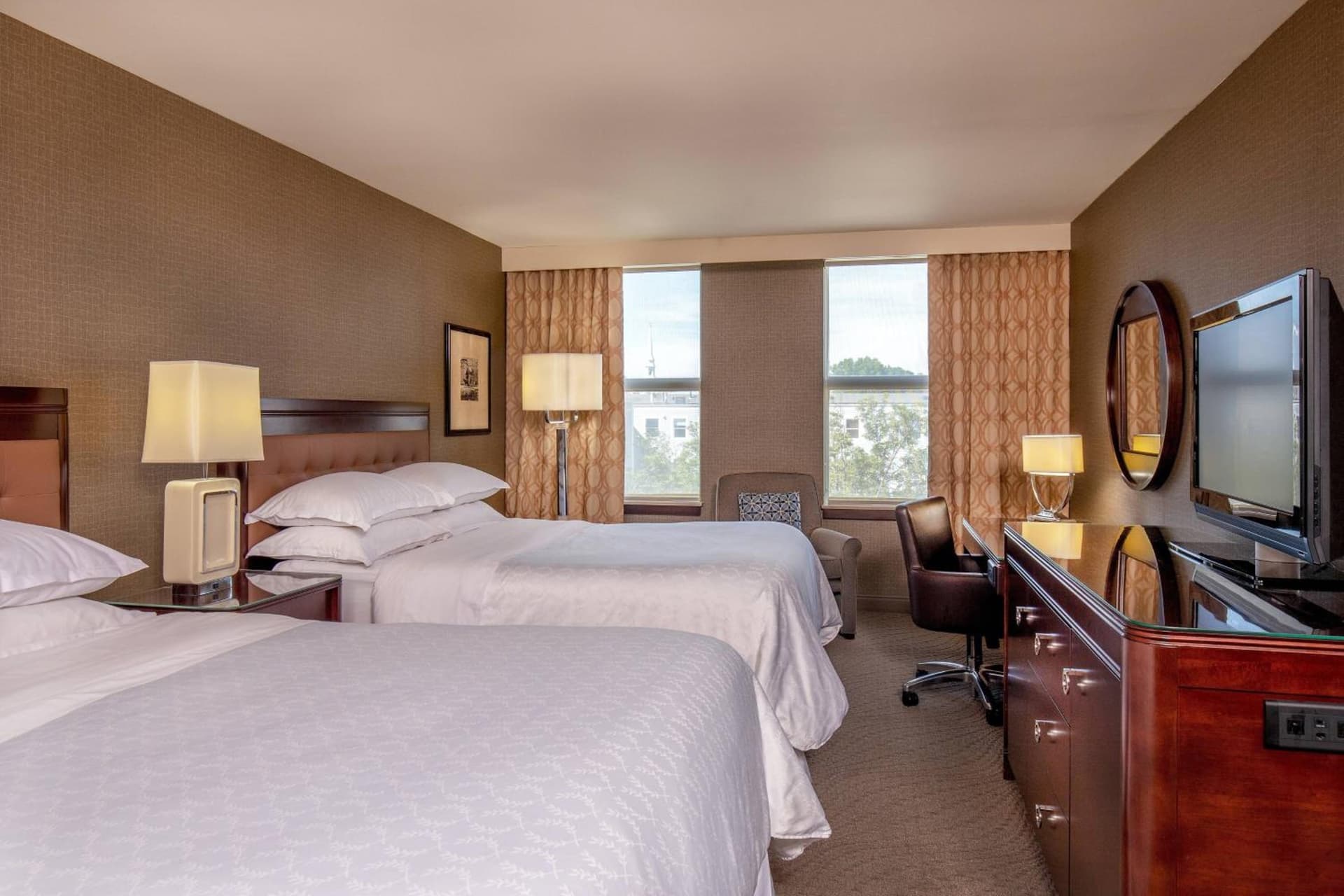 Sheraton Portsmouth Harborside Hotel gallery photo in Portsmouth, NH — image 12