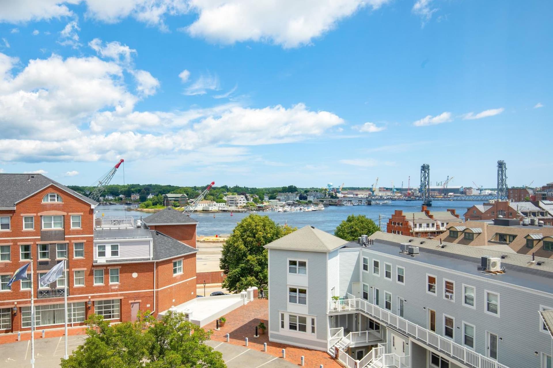 Sheraton Portsmouth Harborside Hotel gallery photo in Portsmouth, NH — image 40