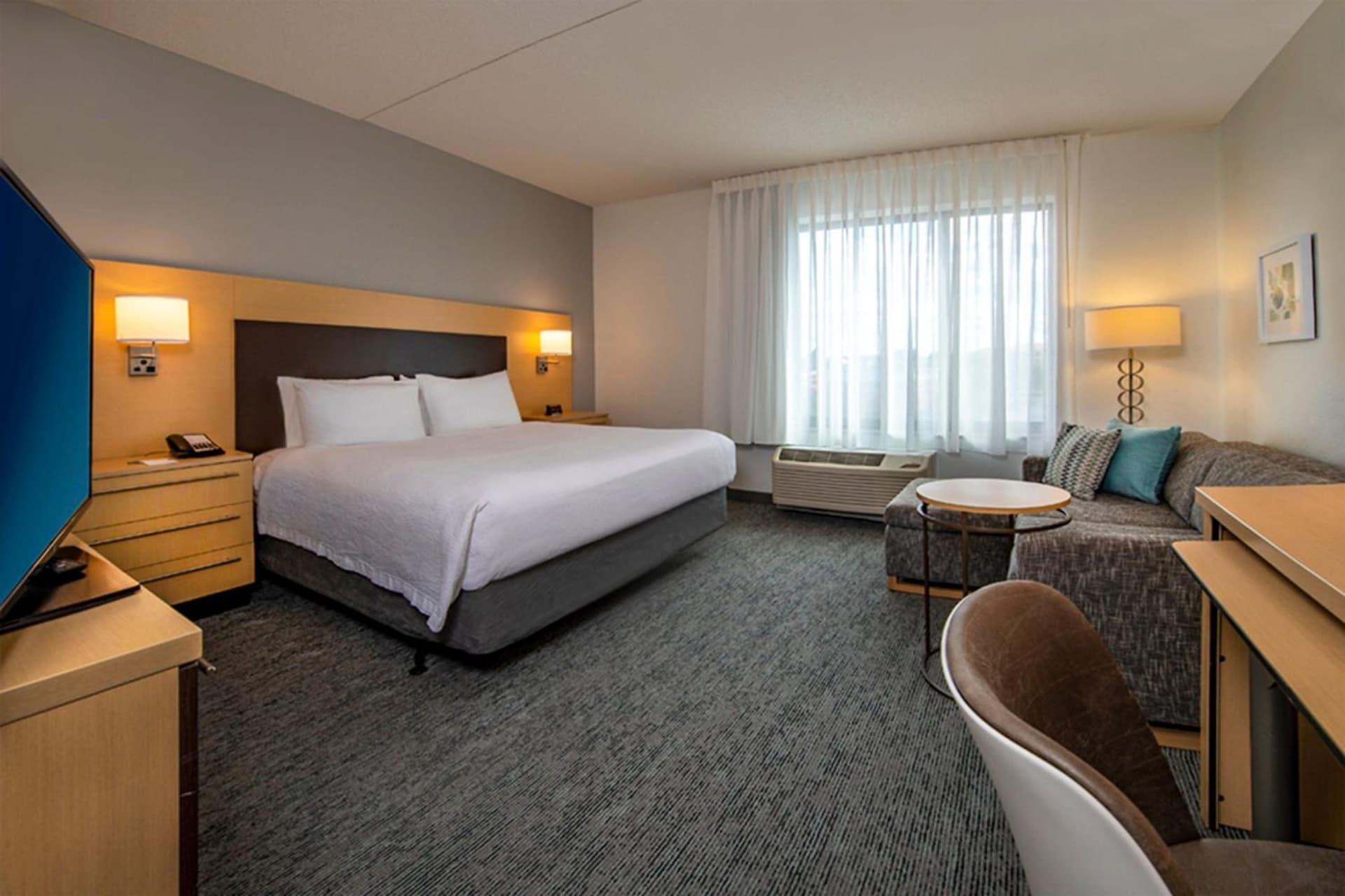TownePlace Suites by Marriott Frederick gallery photo in Frederick, MD — image 36