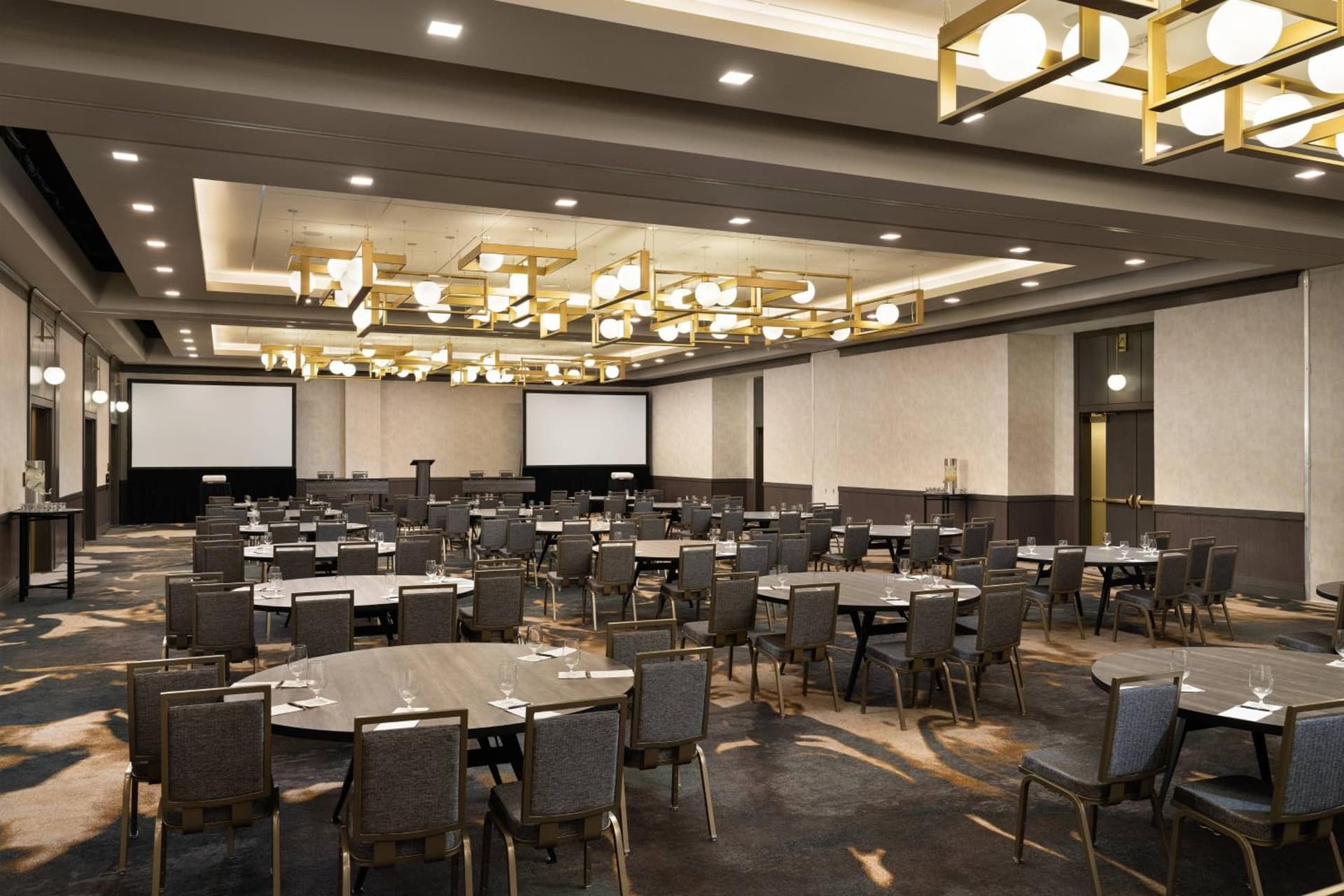 Hotel Distil, Autograph Collection gallery photo in Louisville, KY — image 39