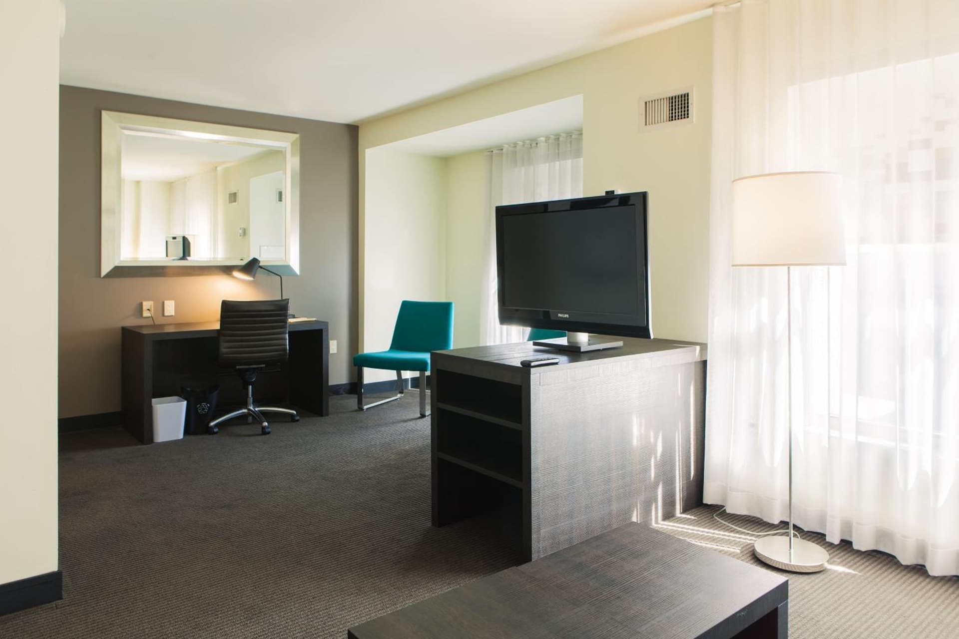 Aloft by Marriott Silicon Valley interior in Newark, CA — gallery photo 2