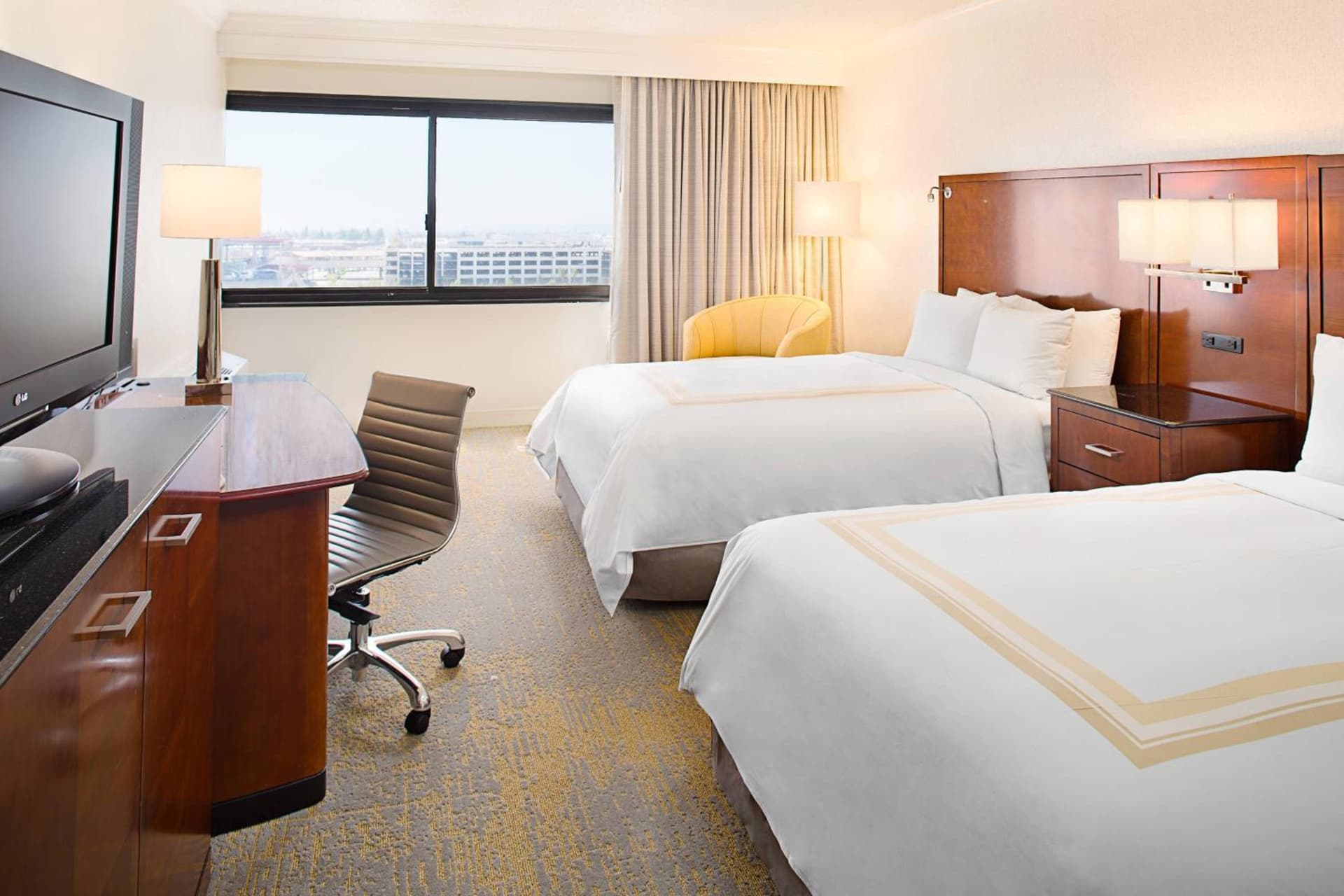 Los Angeles Marriott Burbank Airport gallery photo in Burbank, CA — image 41