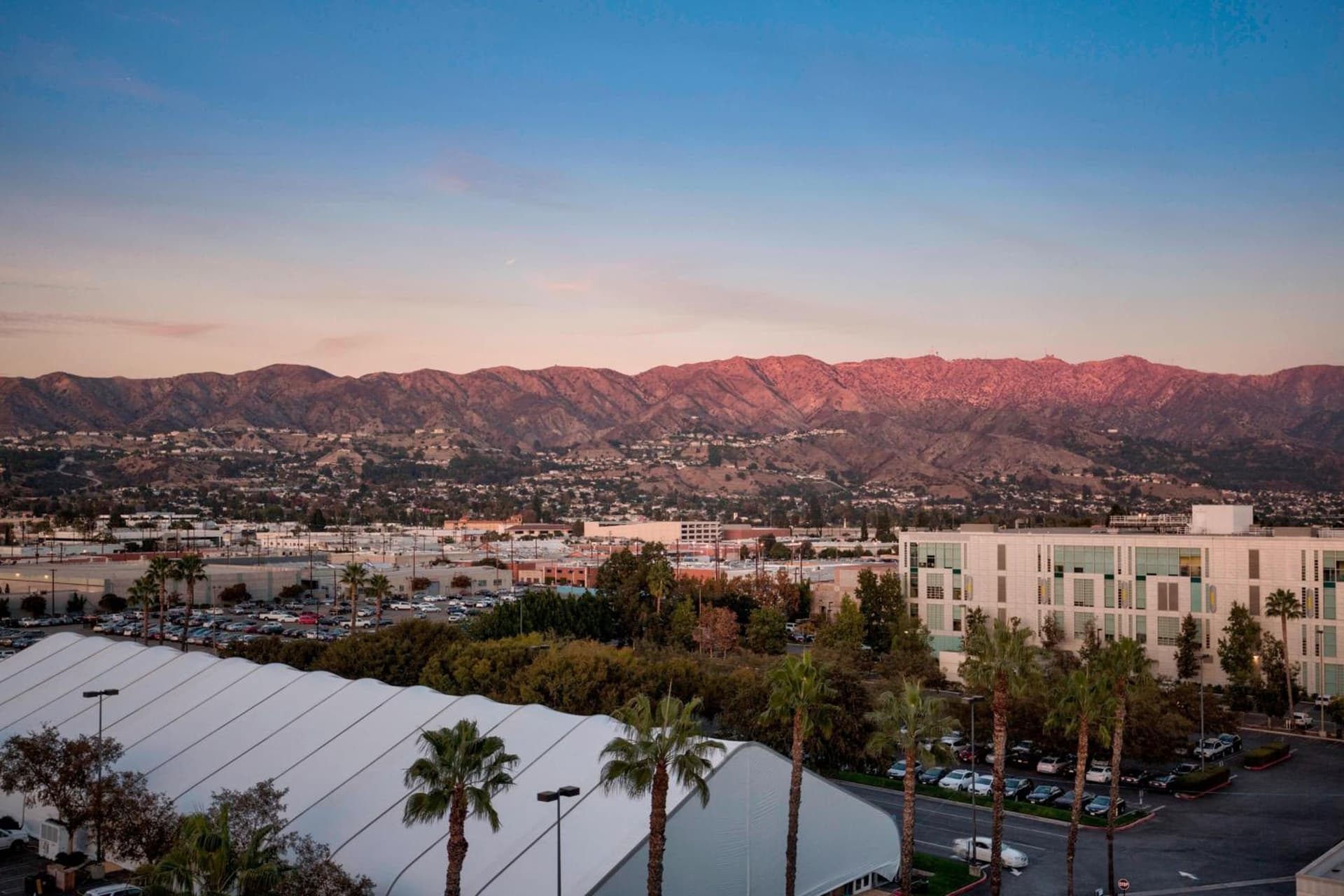 Los Angeles Marriott Burbank Airport gallery photo in Burbank, CA — image 4
