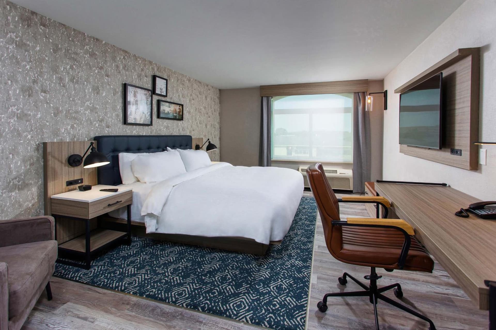 Four Points by Sheraton Appleton property views in Appleton, WI — gallery photo 3