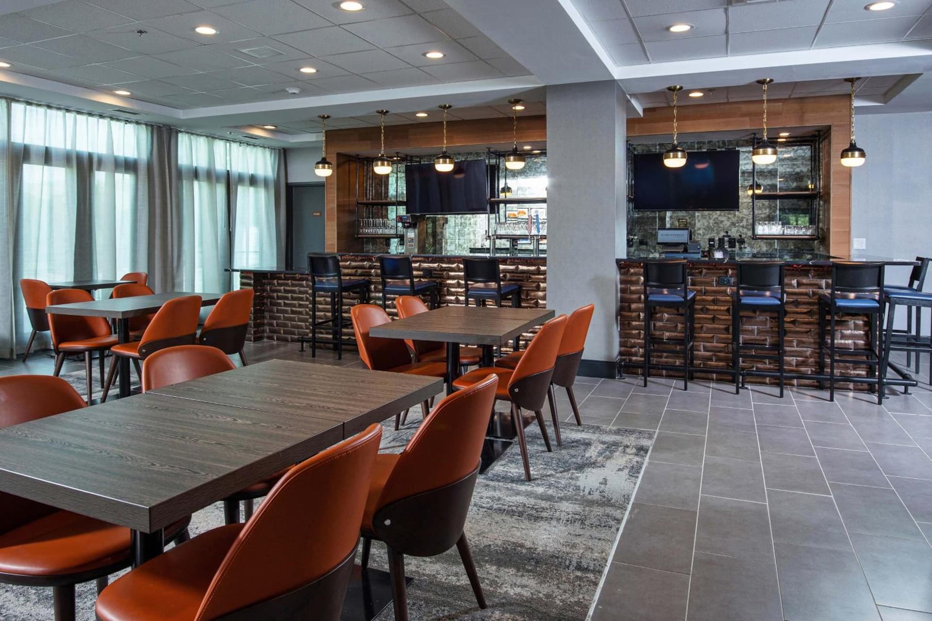 Four Points by Sheraton Appleton gallery photo in Appleton, WI — image 15