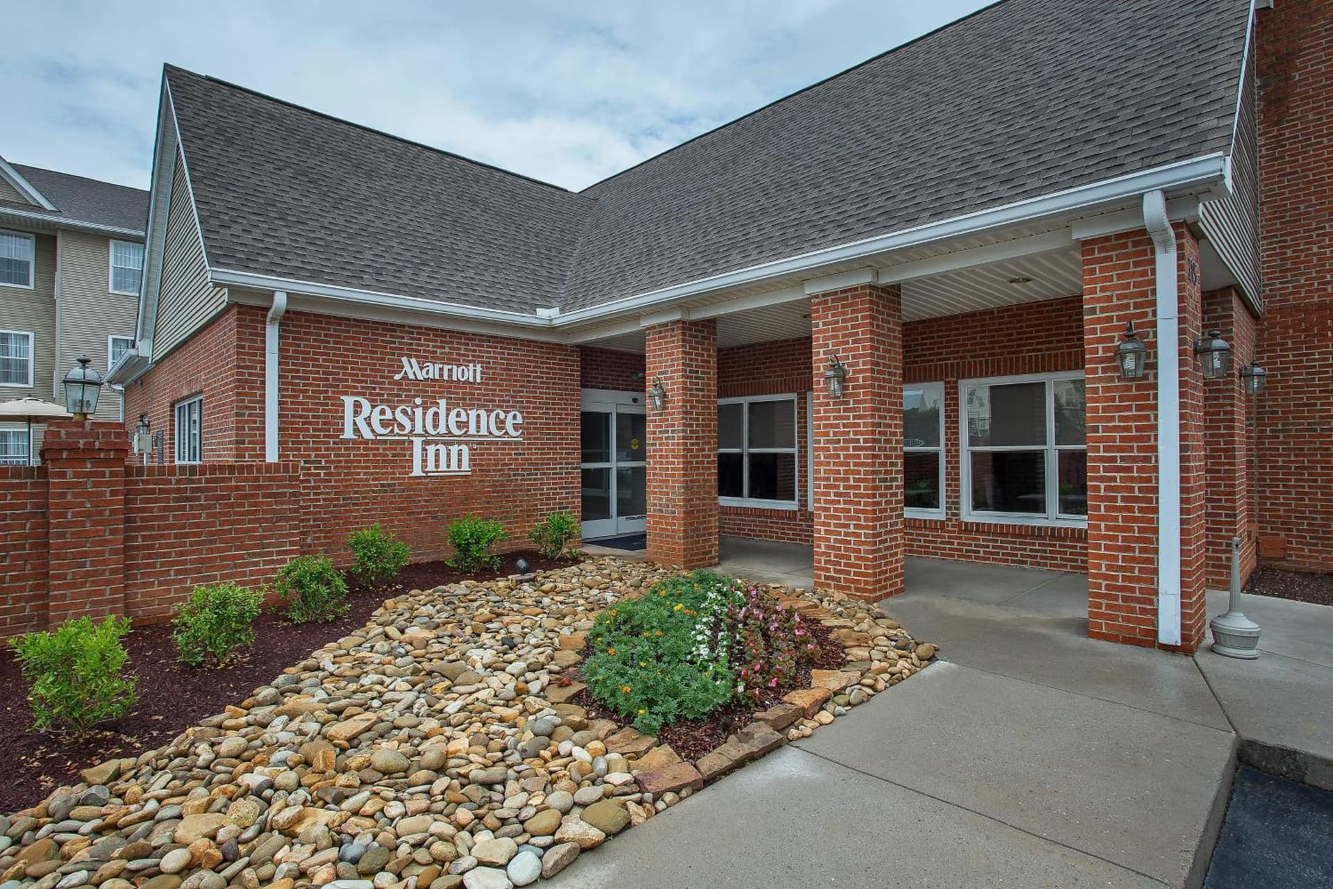 Residence Inn Knoxville Cedar Bluff featured exterior or lobby in Knoxville, TN — similar hotel