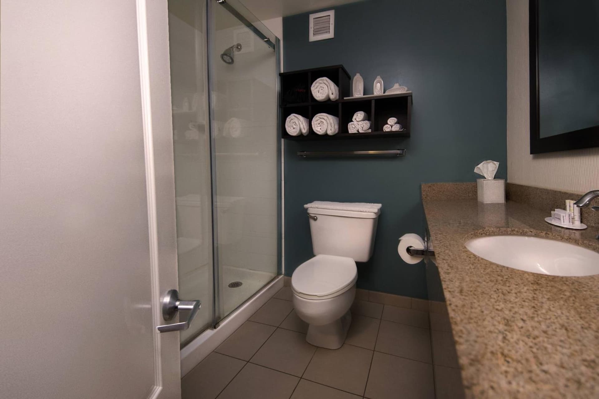 Courtyard by Marriott Riverfront New Bern gallery photo in New Bern, NC — image 4