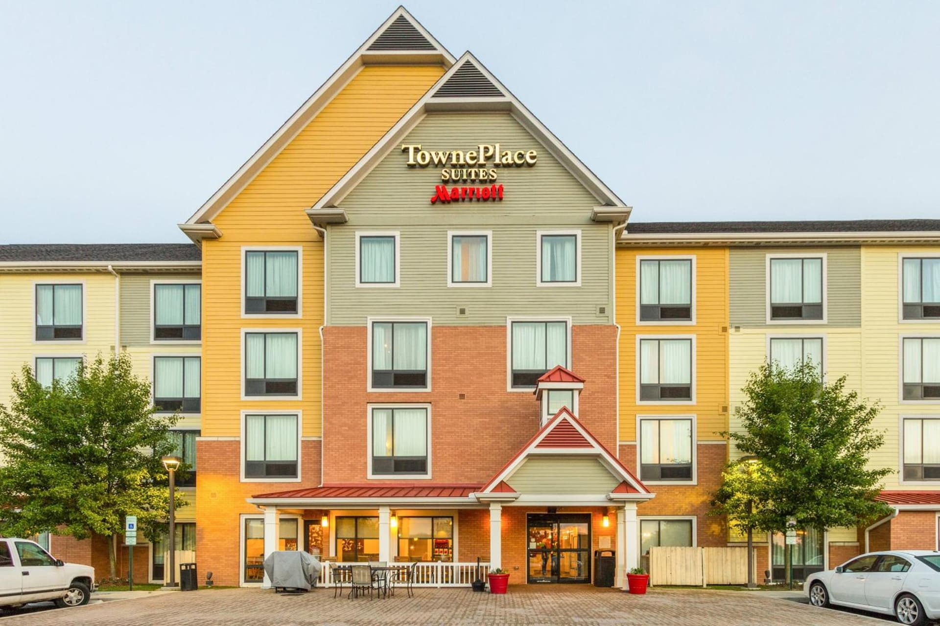TownePlace Suites Dayton North interior in Dayton, OH — gallery photo 2