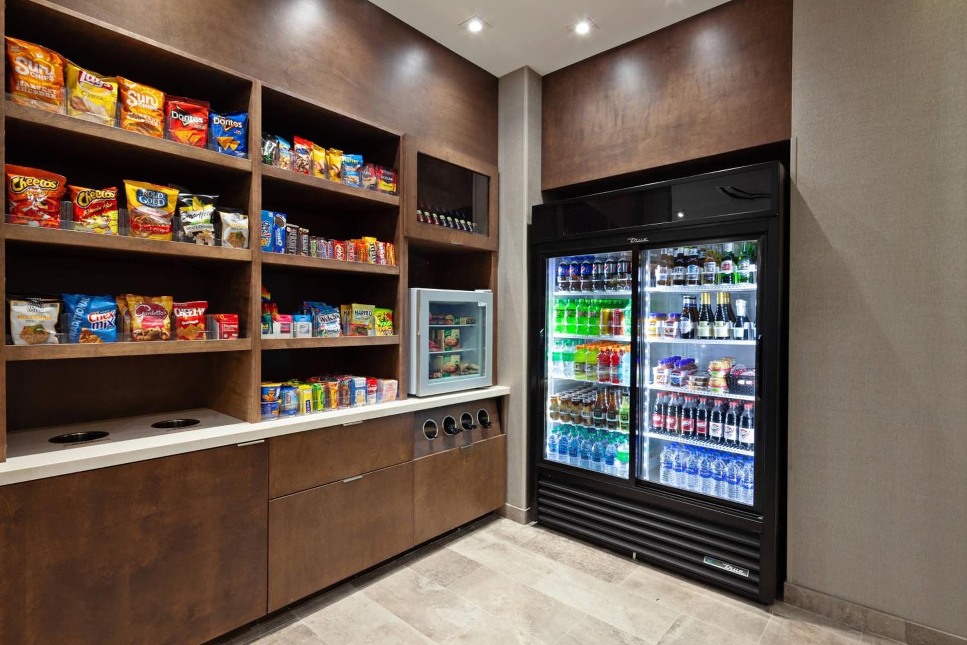 SpringHill Suites by Marriott Escondido Downtown gallery photo in Escondido, CA — image 12