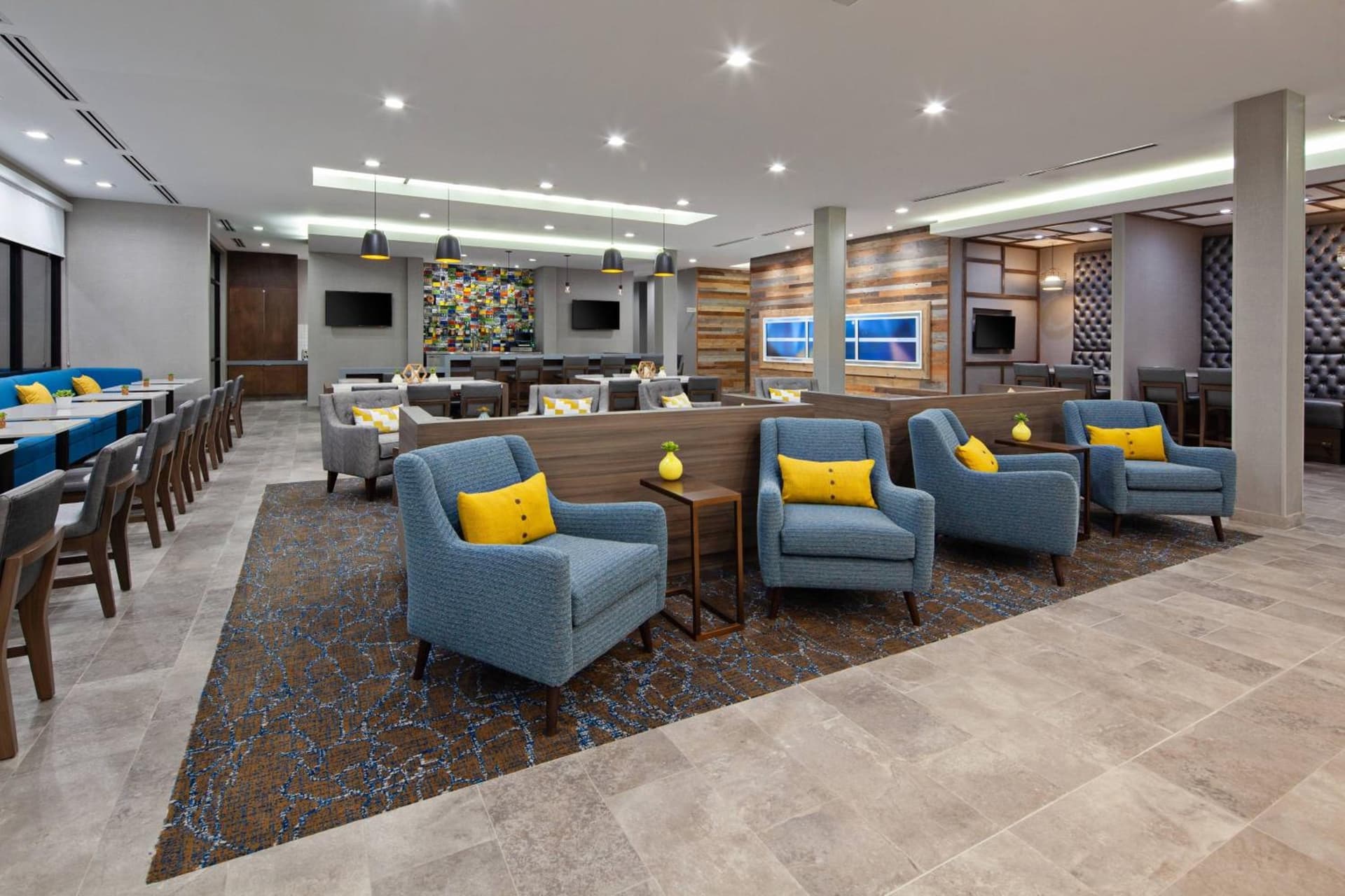 SpringHill Suites by Marriott Escondido Downtown gallery photo in Escondido, CA — image 5