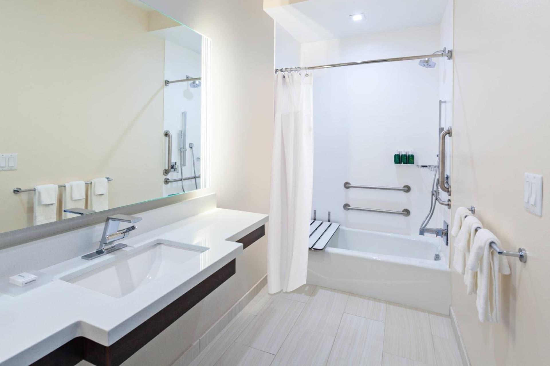 SpringHill Suites by Marriott Escondido Downtown gallery photo in Escondido, CA — image 22