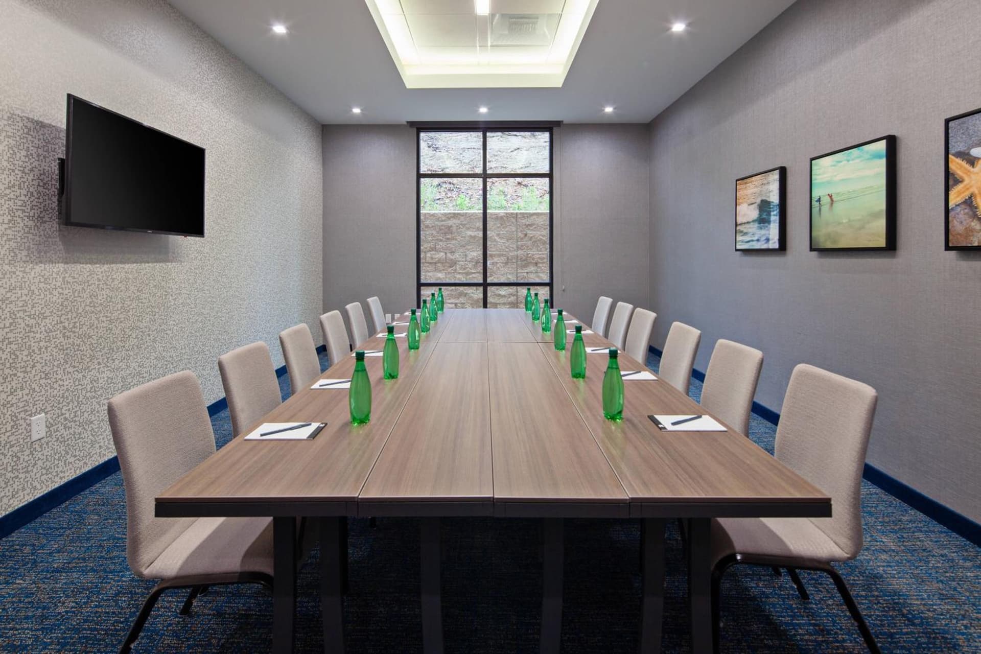 SpringHill Suites by Marriott Escondido Downtown gallery photo in Escondido, CA — image 11